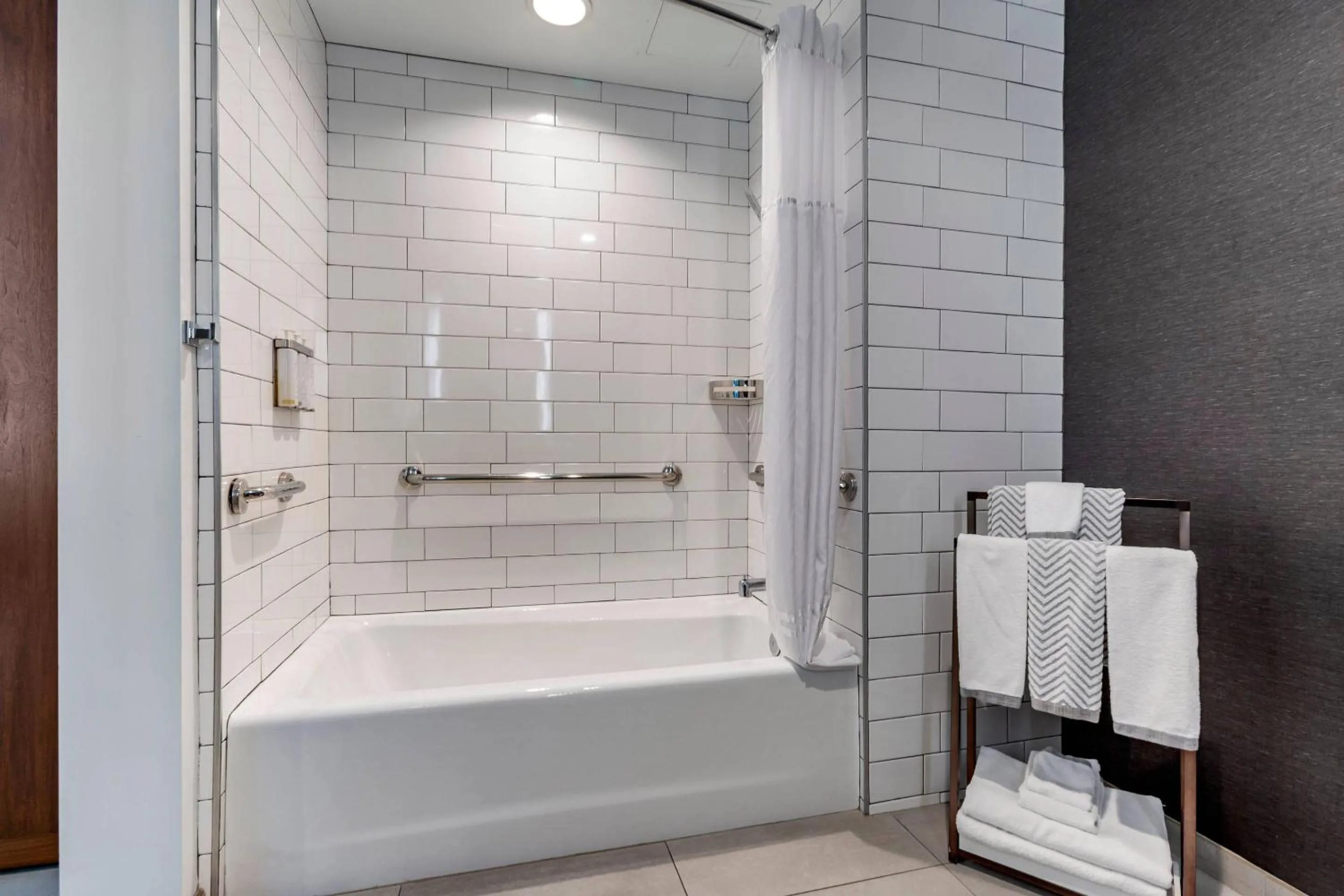 Bedroom in Cambria Hotel LAX