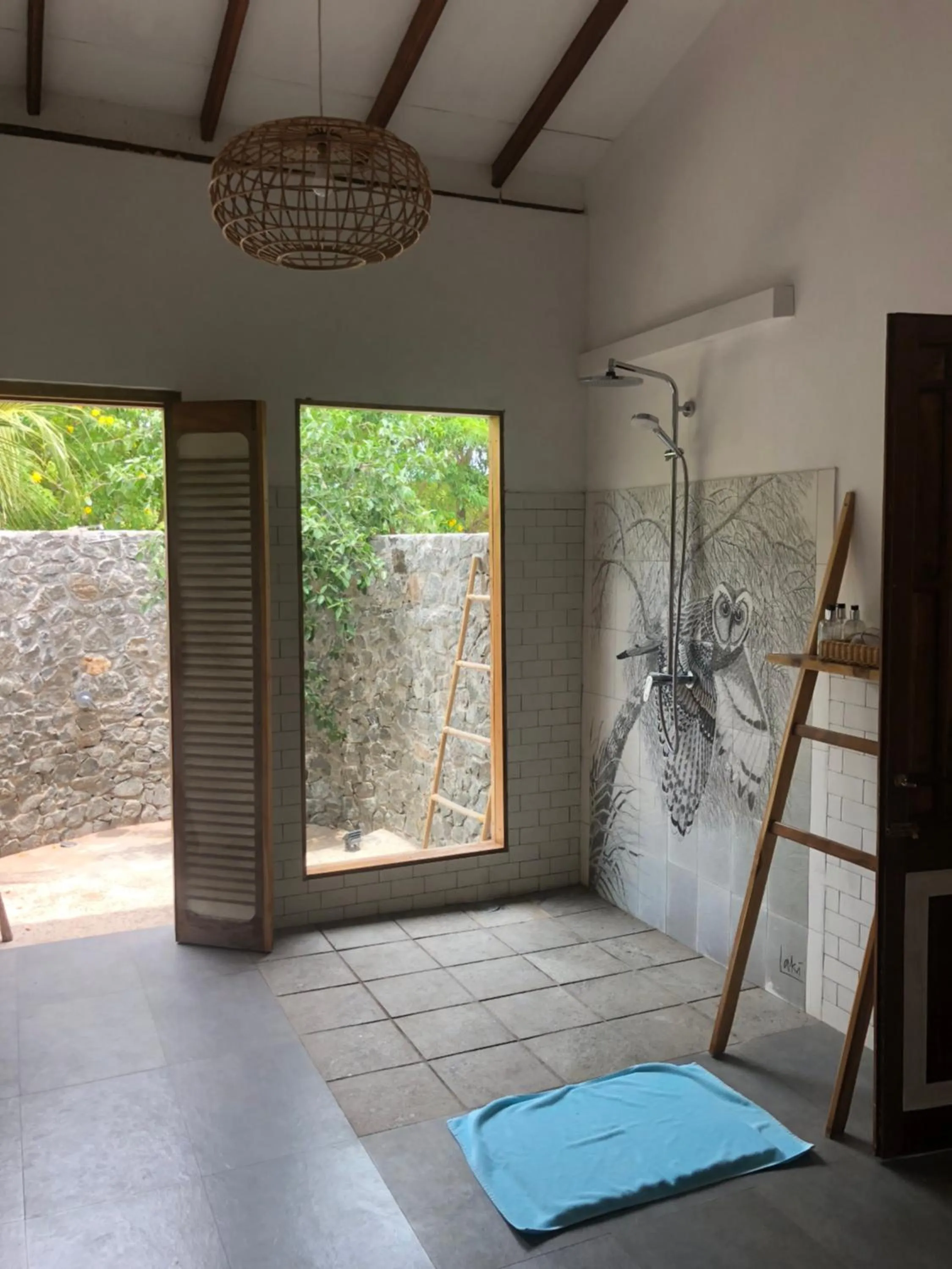 Bathroom in C Beyond Nilaveli