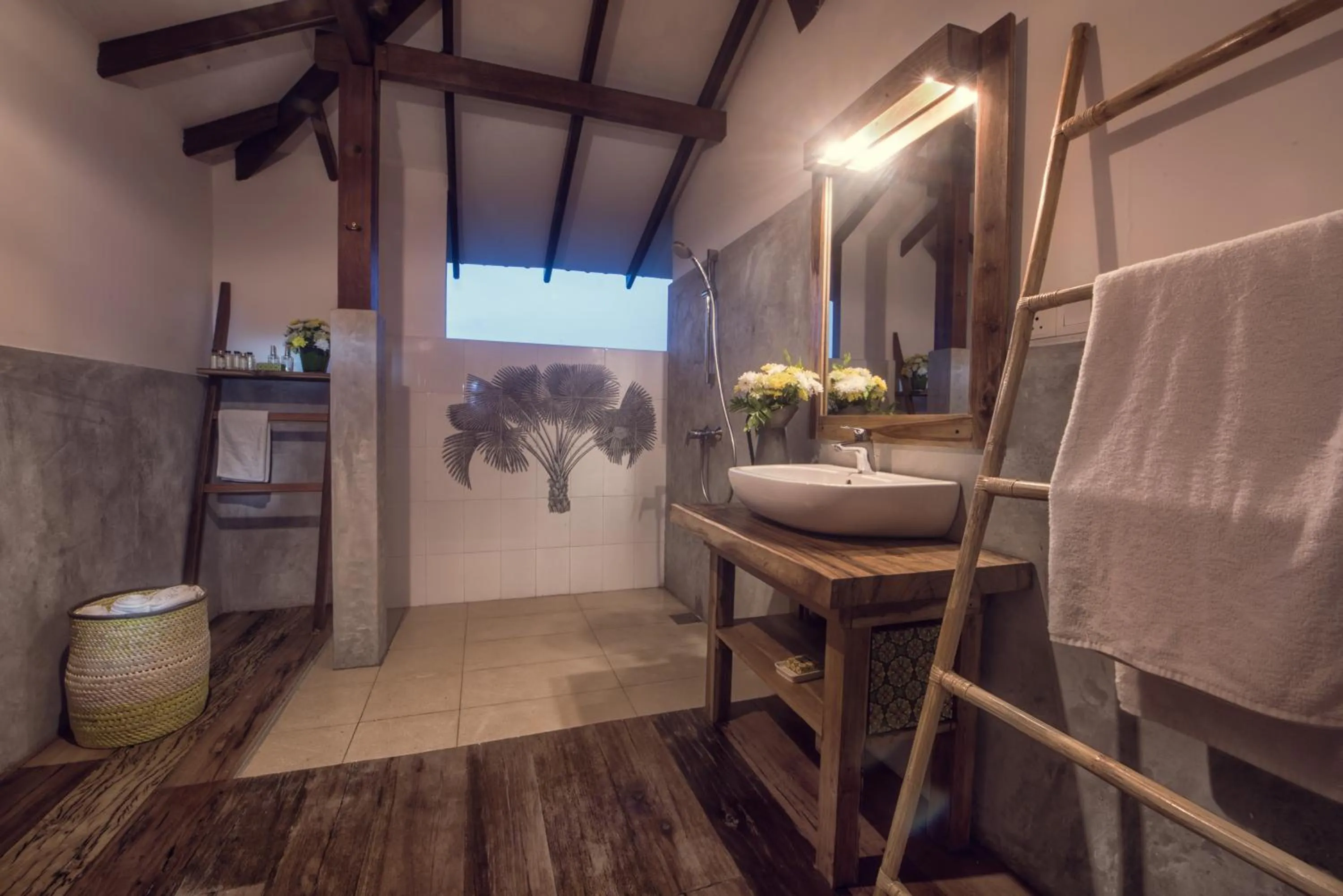 Bathroom in C Beyond Nilaveli