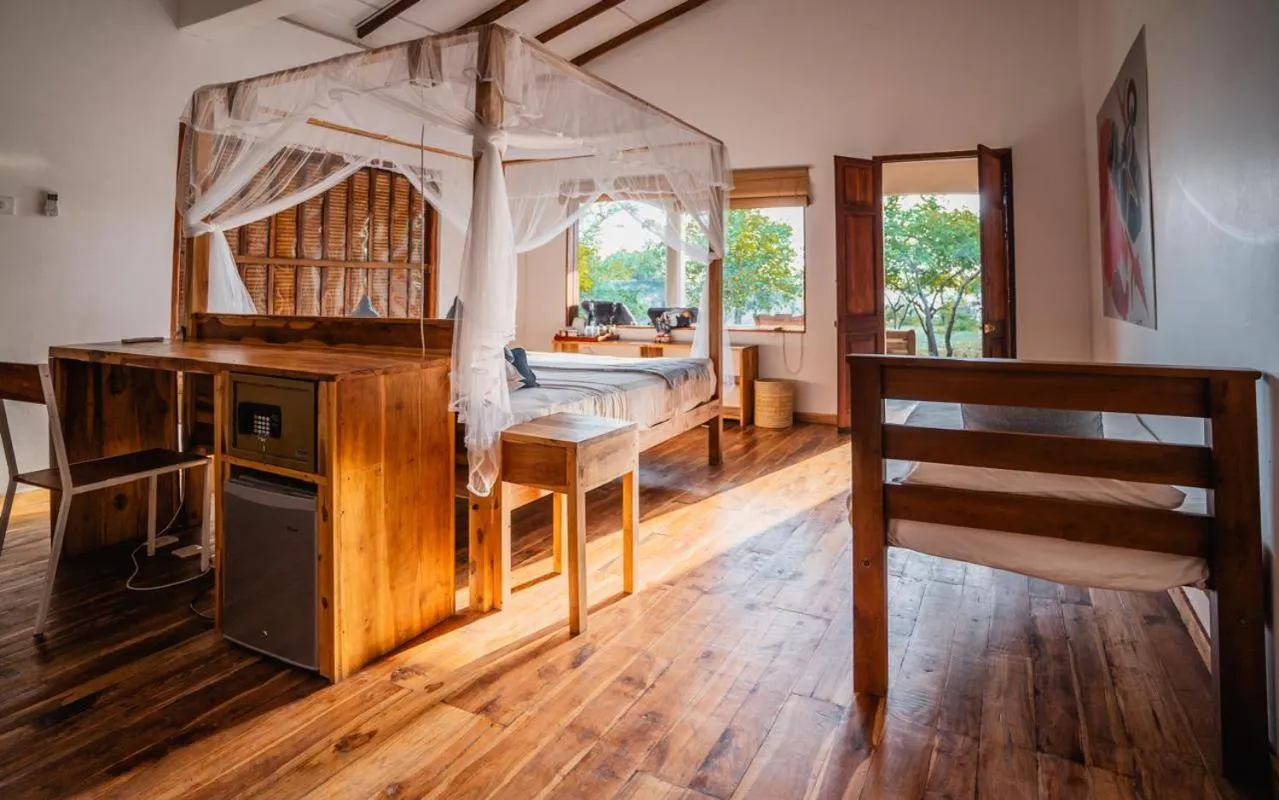 Bed in C Beyond Nilaveli