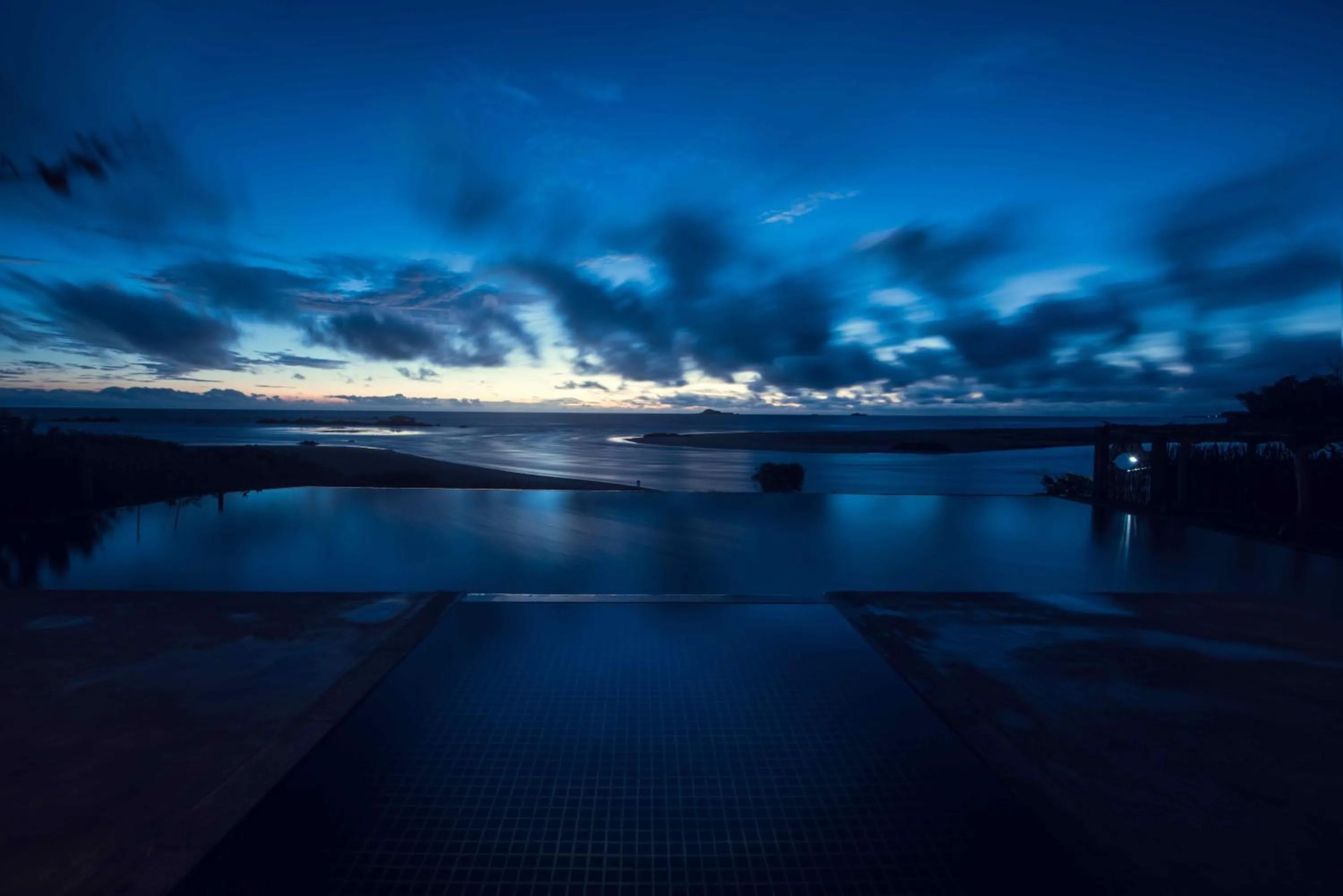 Sea view in C Beyond Nilaveli