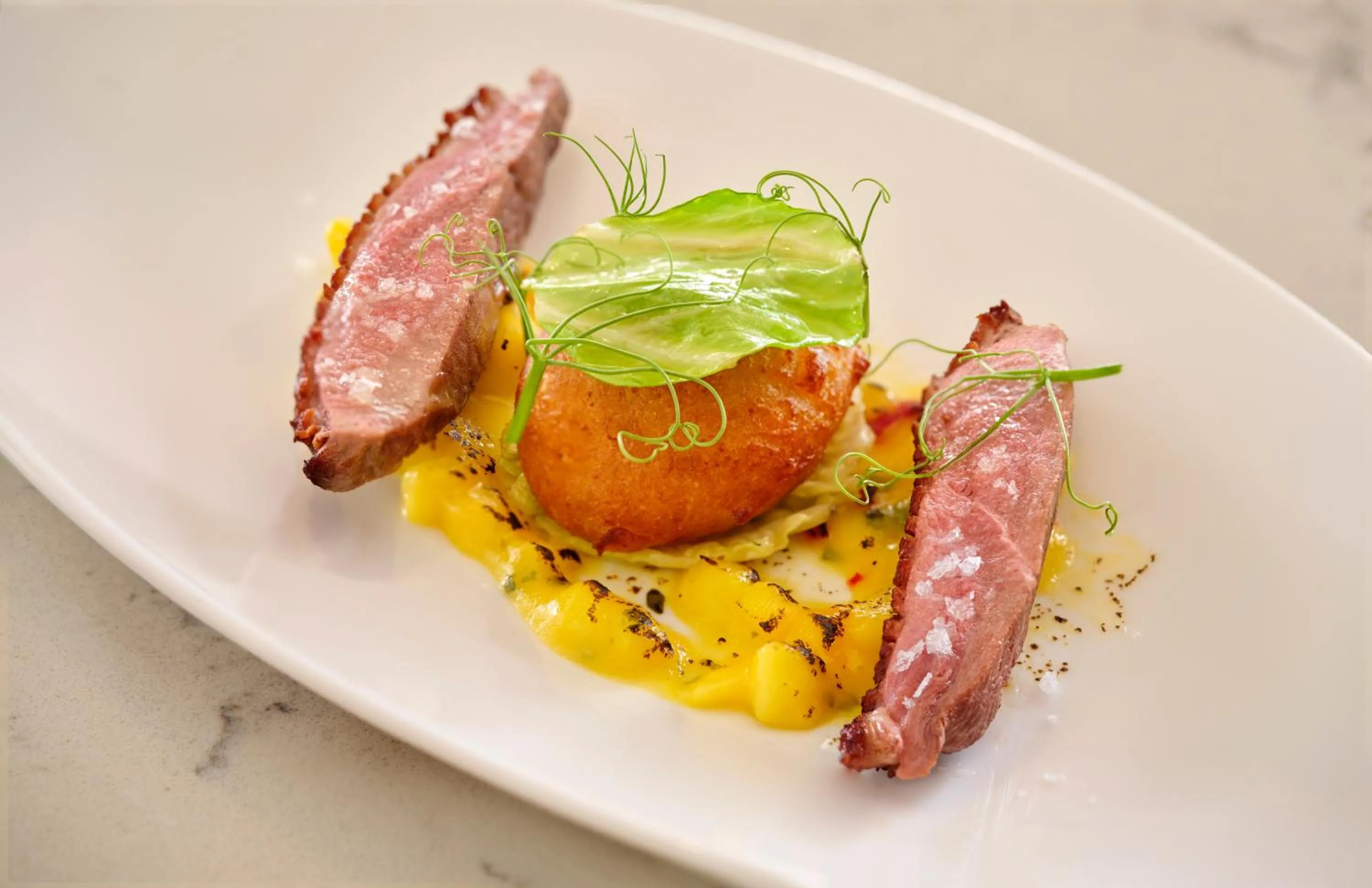 Restaurant/places to eat in The College Green Dublin Hotel, Autograph Collection