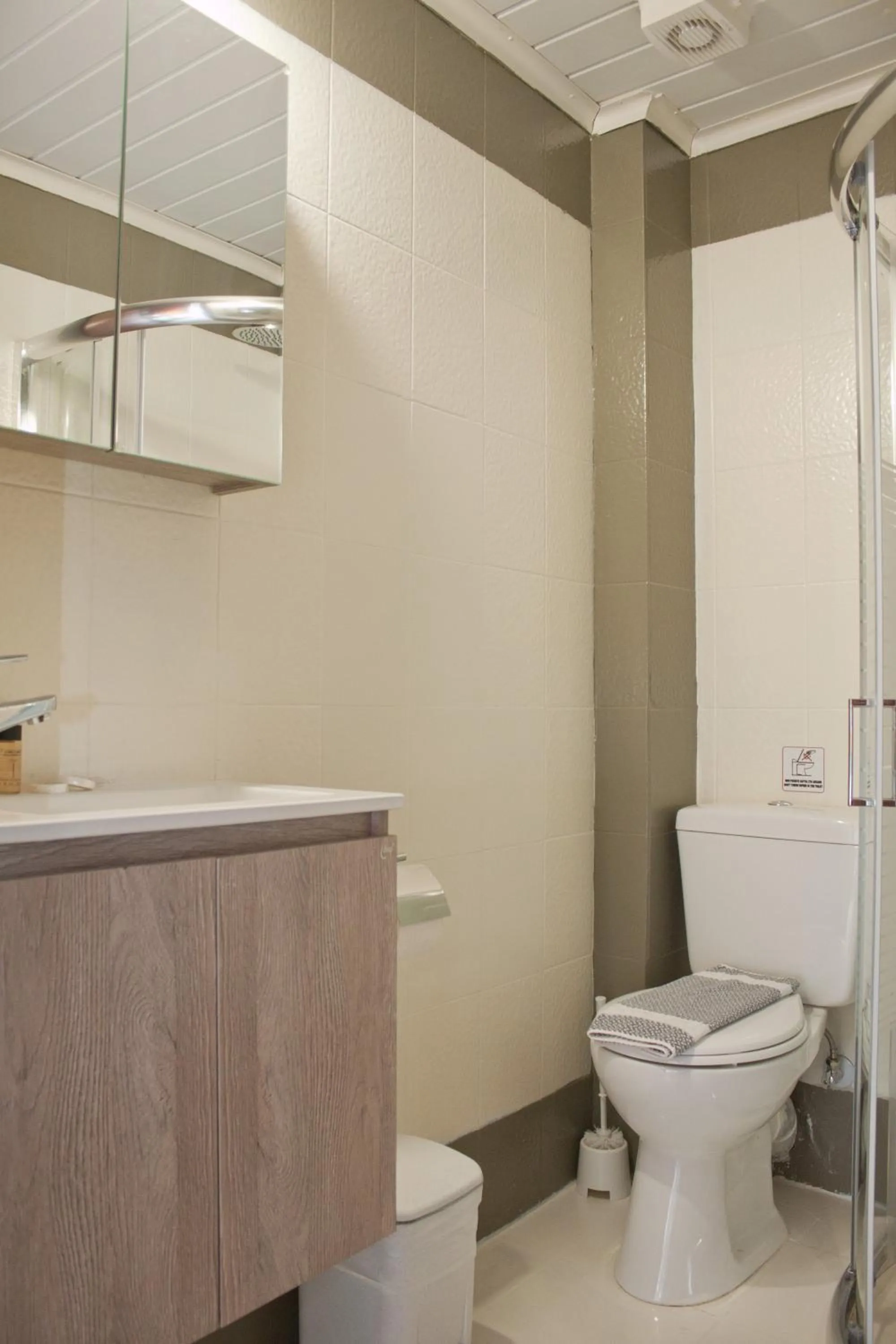 Shower in Danaos Hotel