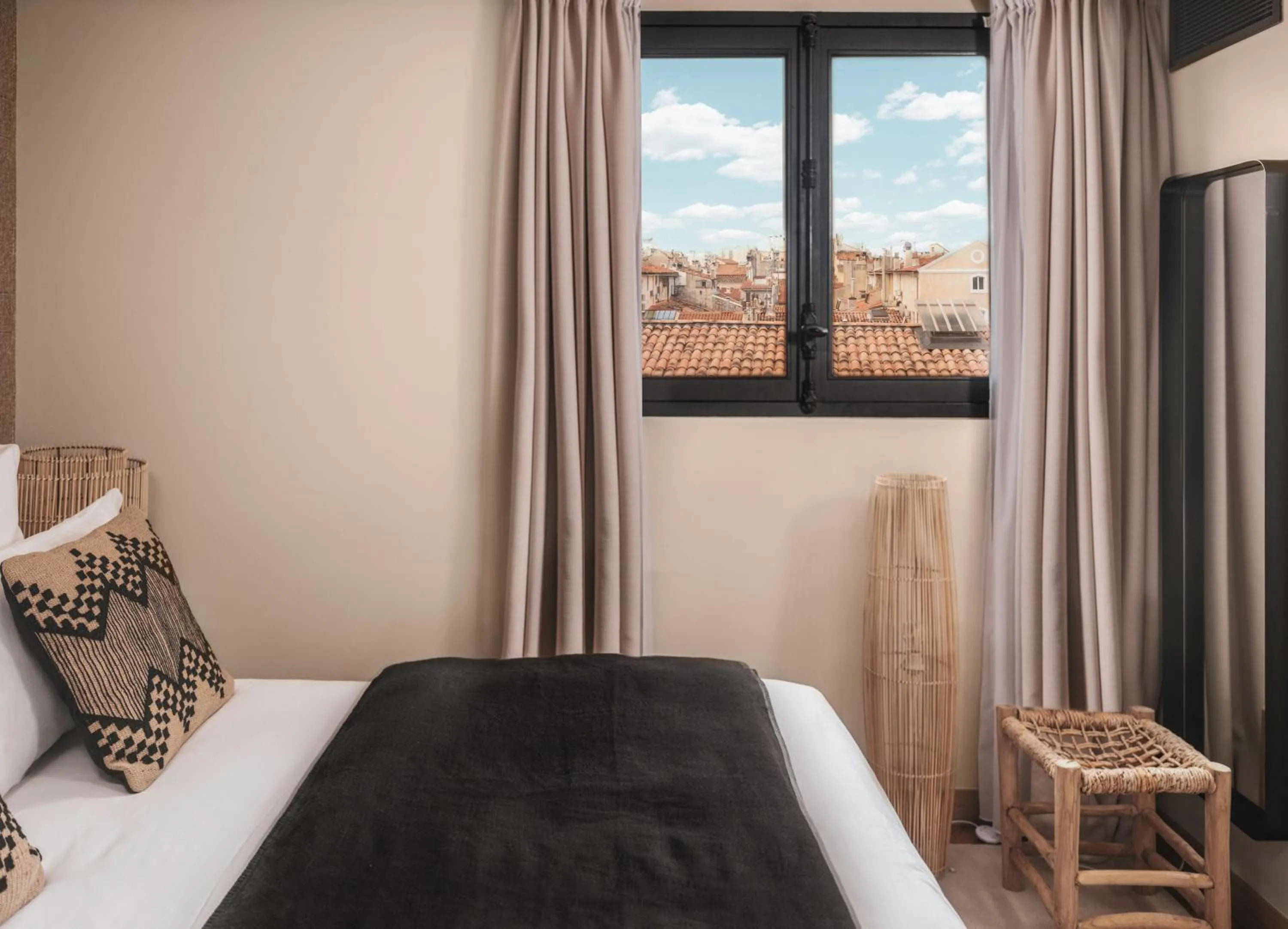 Bedroom, Bed in Maisons du Monde Hôtel & Suites - Marseille Vieux Port