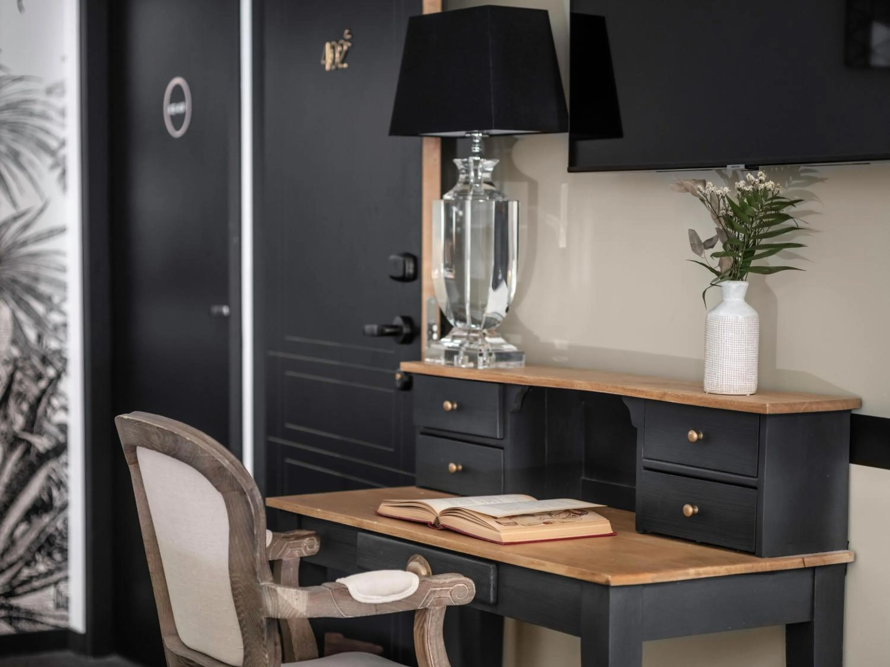 Bedroom in Maisons du Monde Hôtel & Suites - Marseille Vieux Port