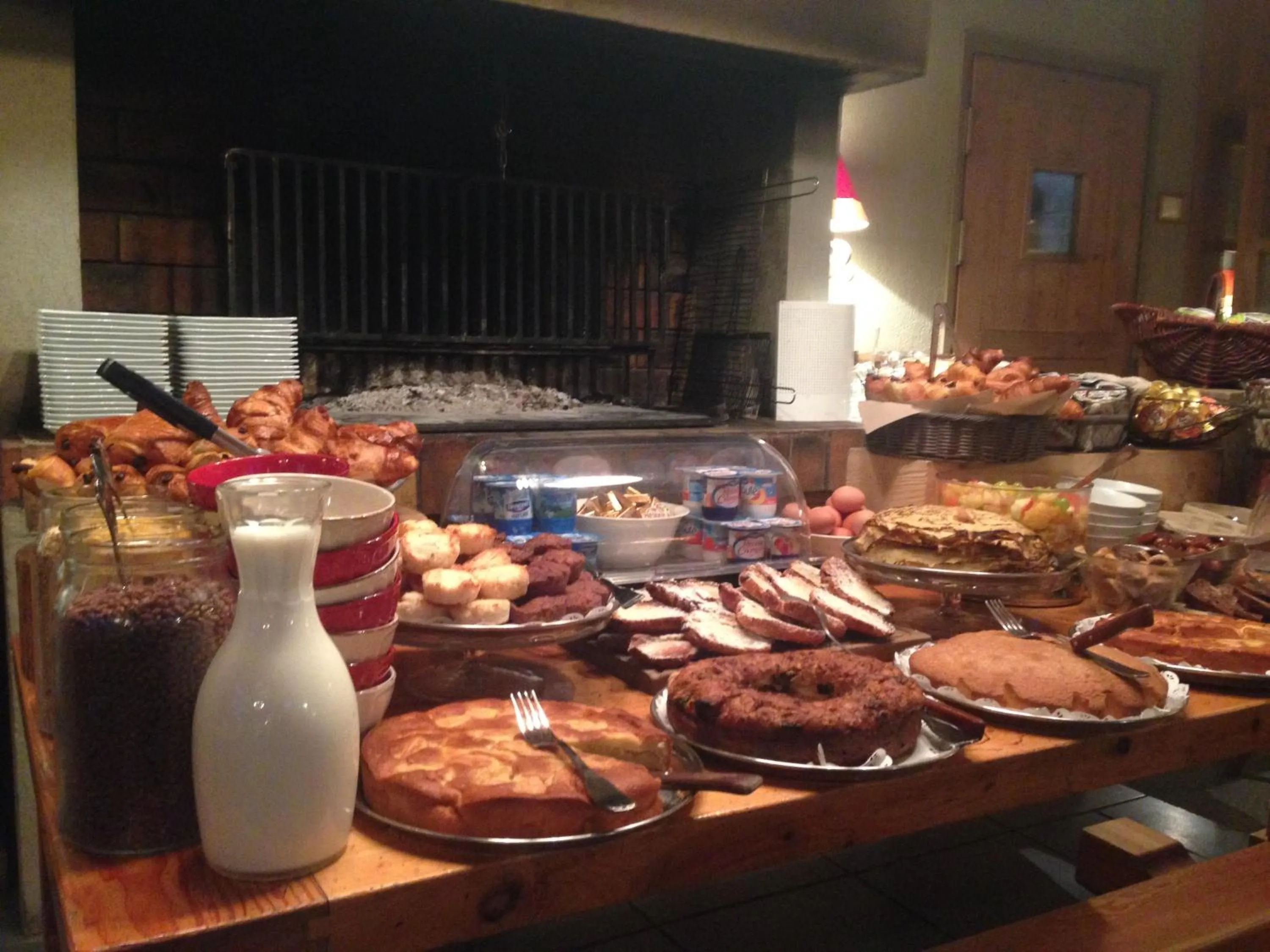 Restaurant/places to eat in Hôtel Restaurant La Tourmaline