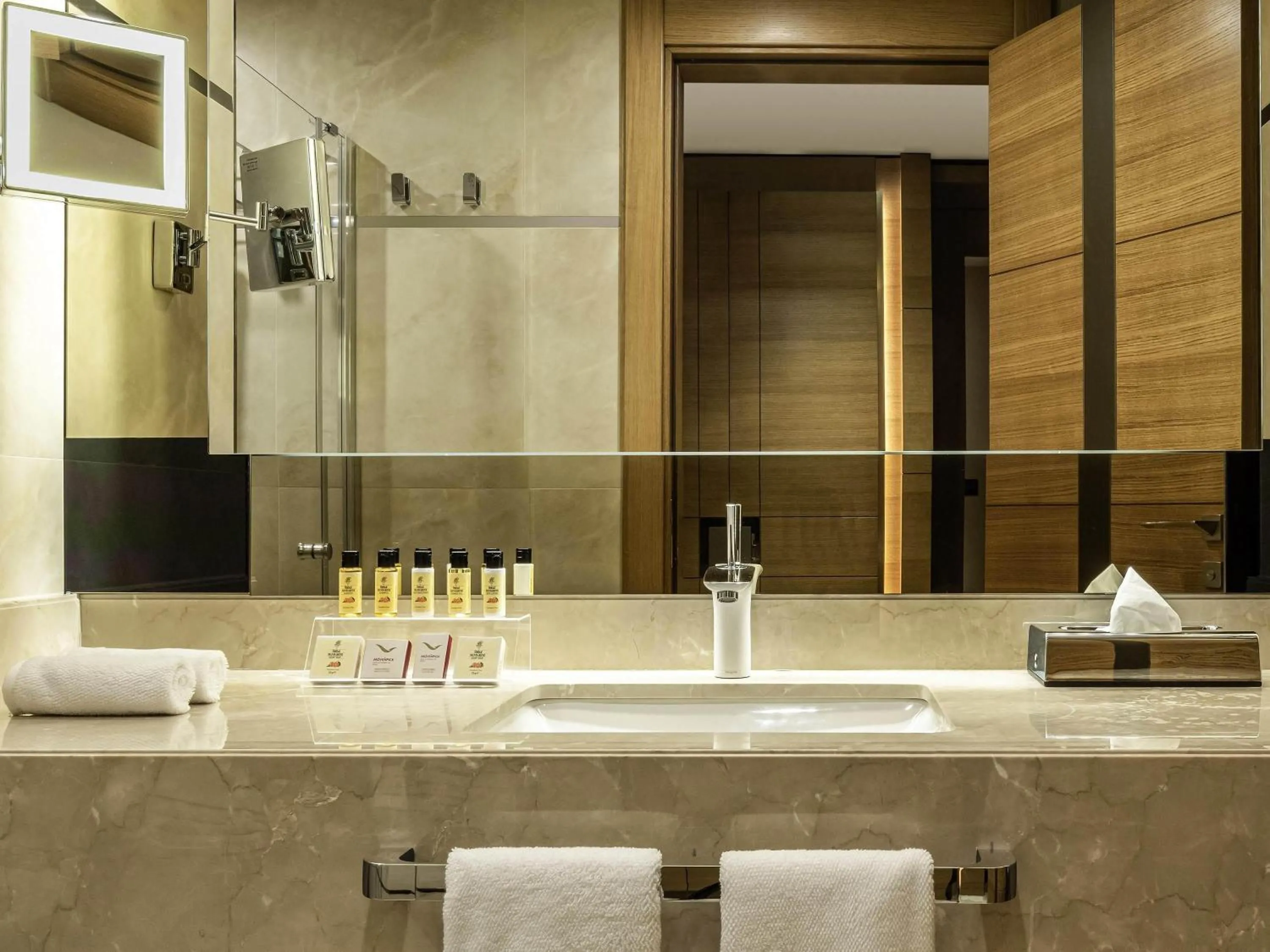 Bedroom in Mövenpick Hotel & Thermal Spa Bursa