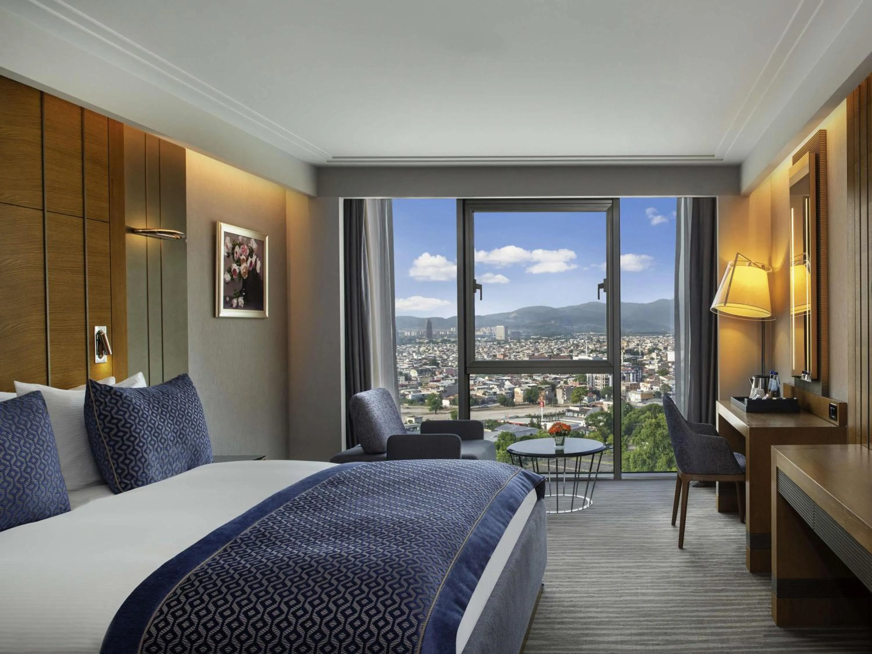 Bedroom, Bed in Mövenpick Hotel & Thermal Spa Bursa