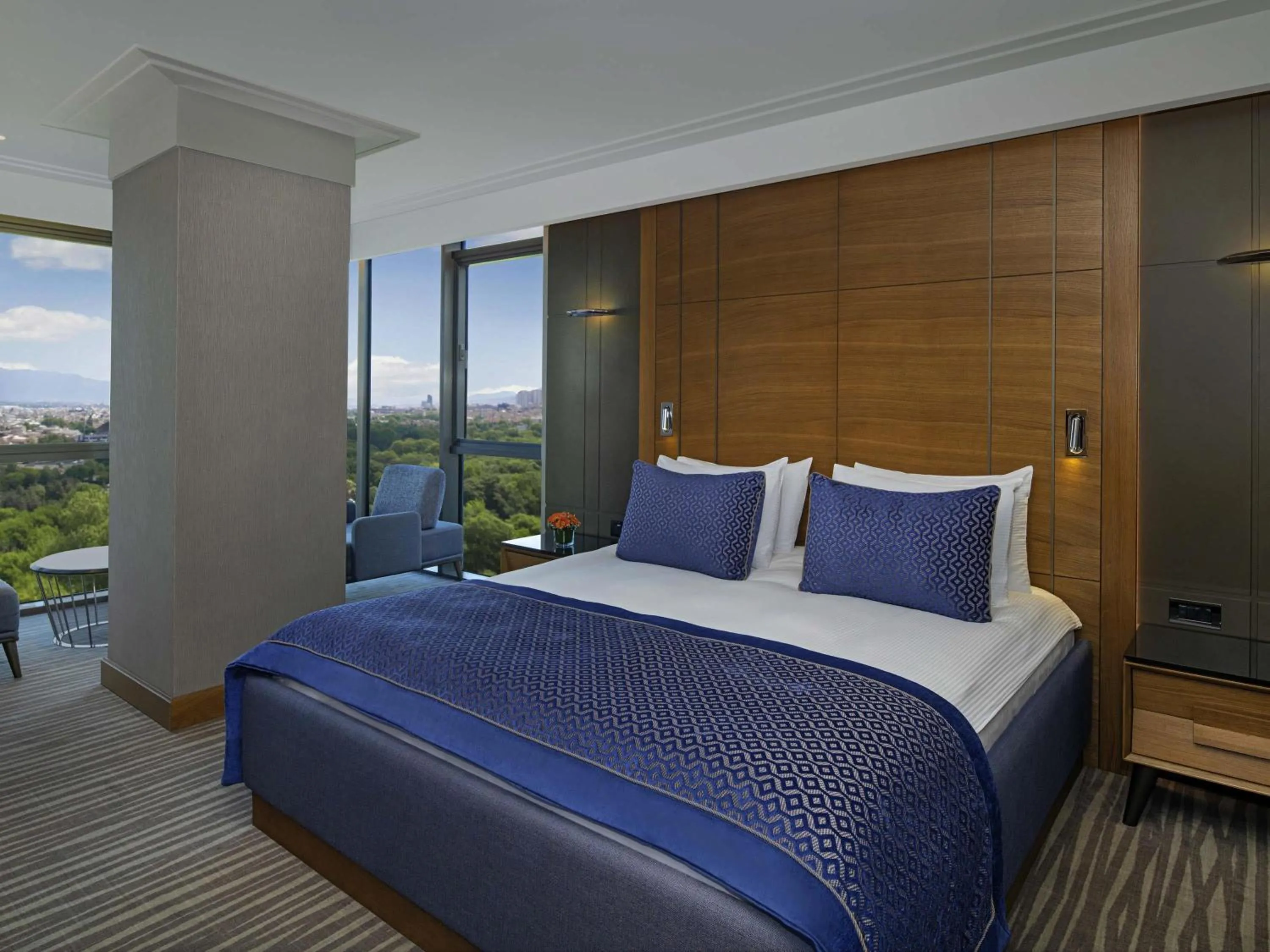 Bedroom, Bed in Mövenpick Hotel & Thermal Spa Bursa