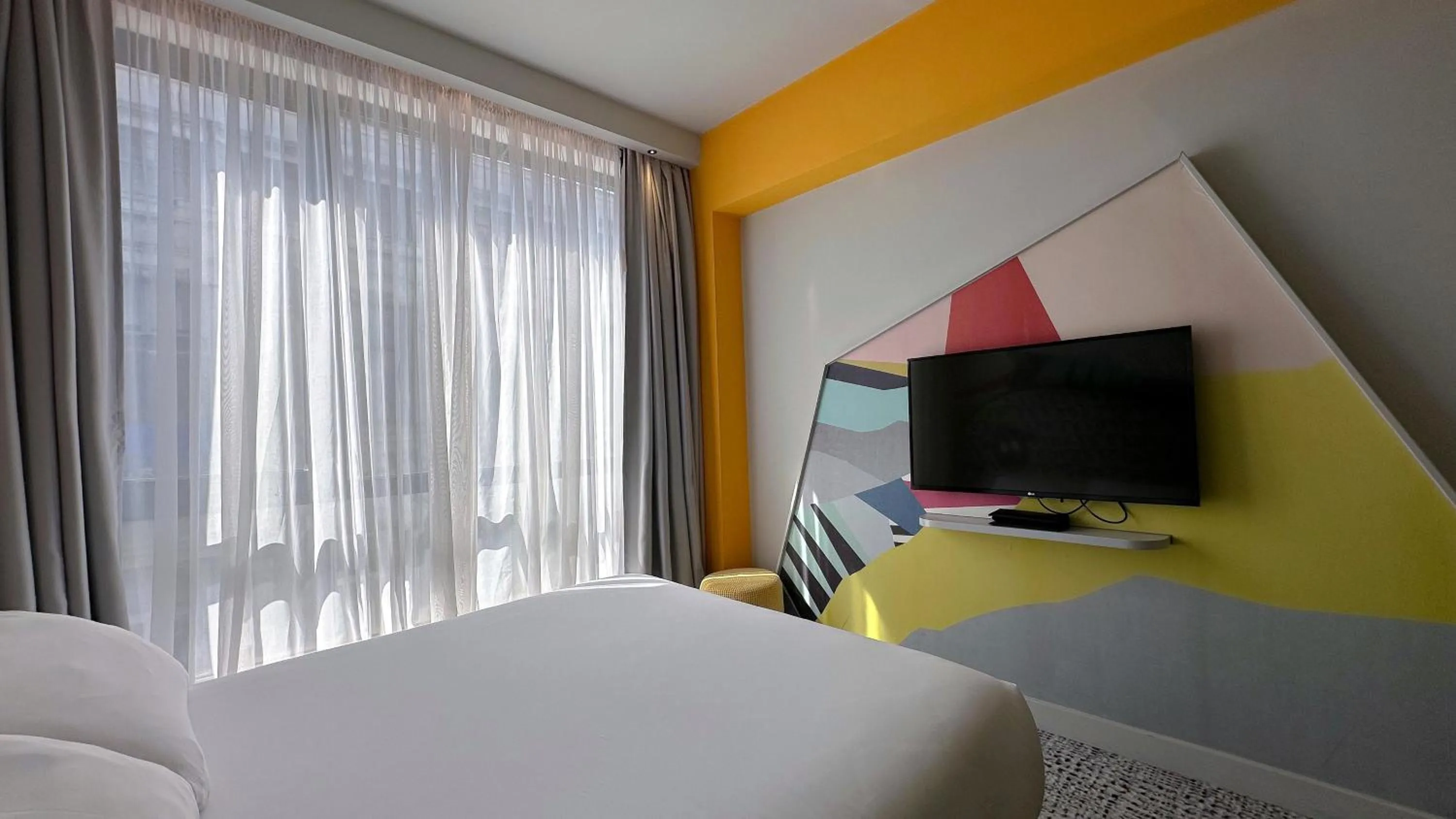 Bed in ibis Styles Tbilisi Center
