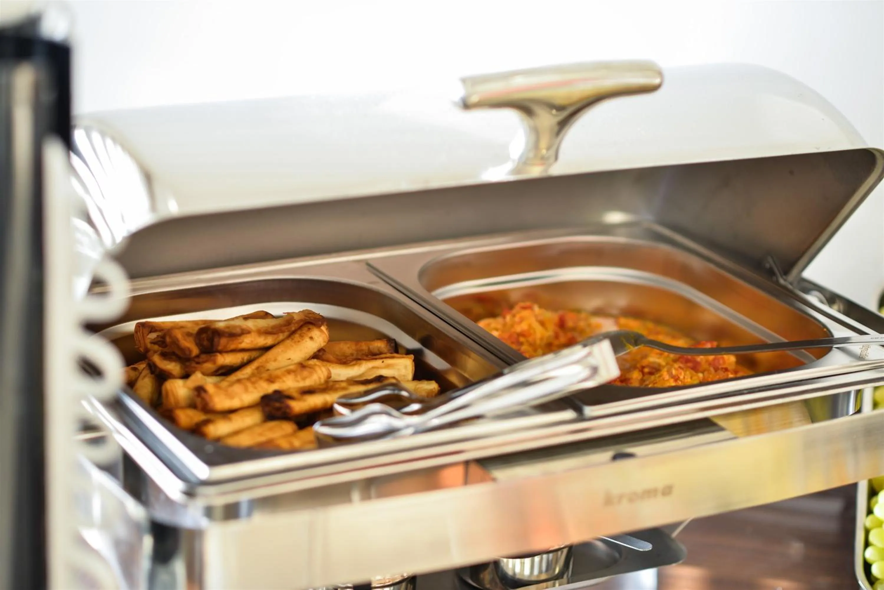 Food and drinks in Hakcan Hotel