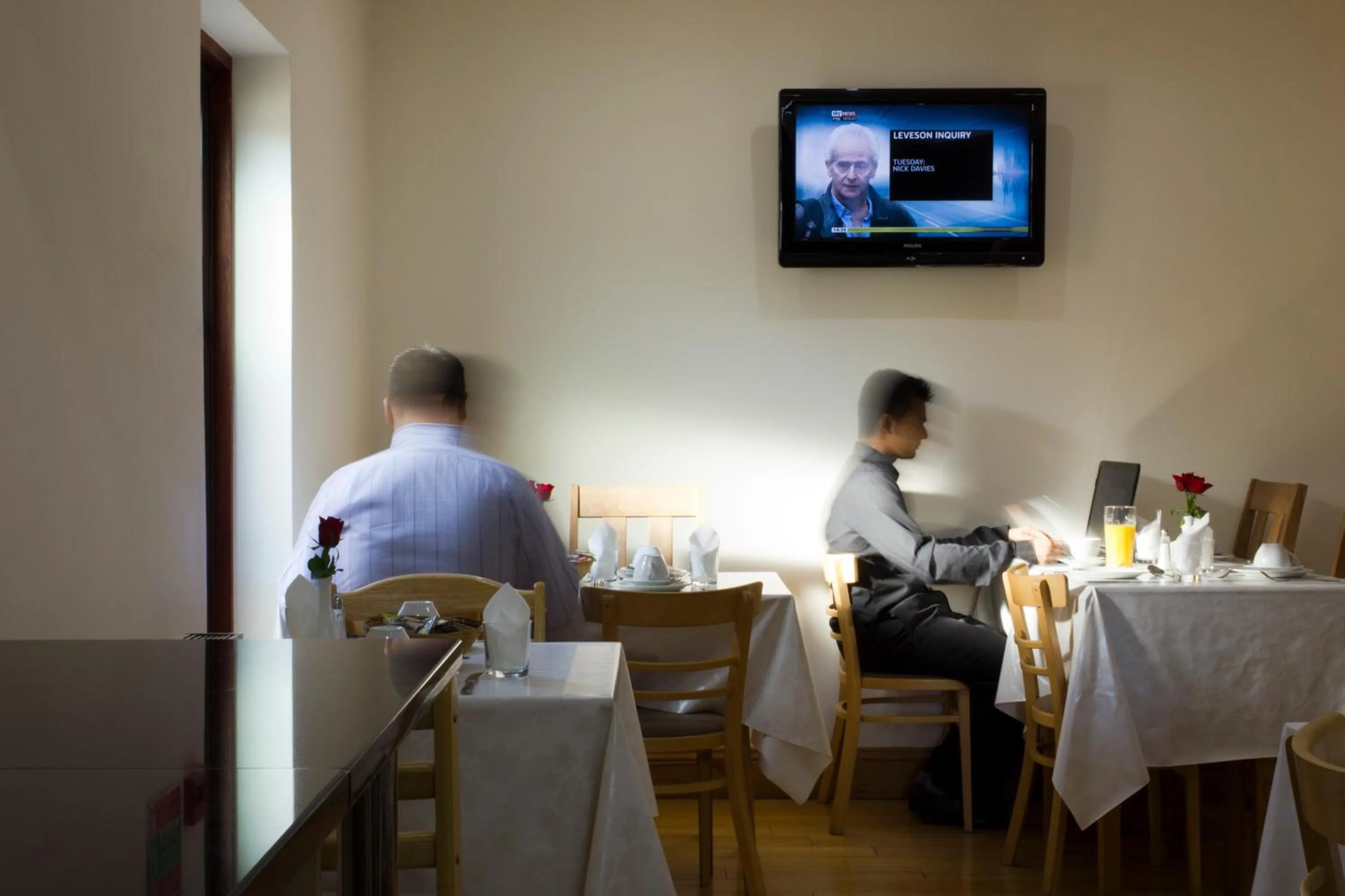 Restaurant/places to eat in The Brent Hotel - London - Wembley