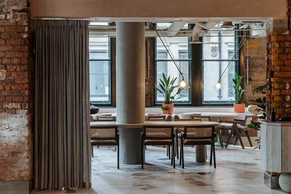 Lounge or bar in The Alan