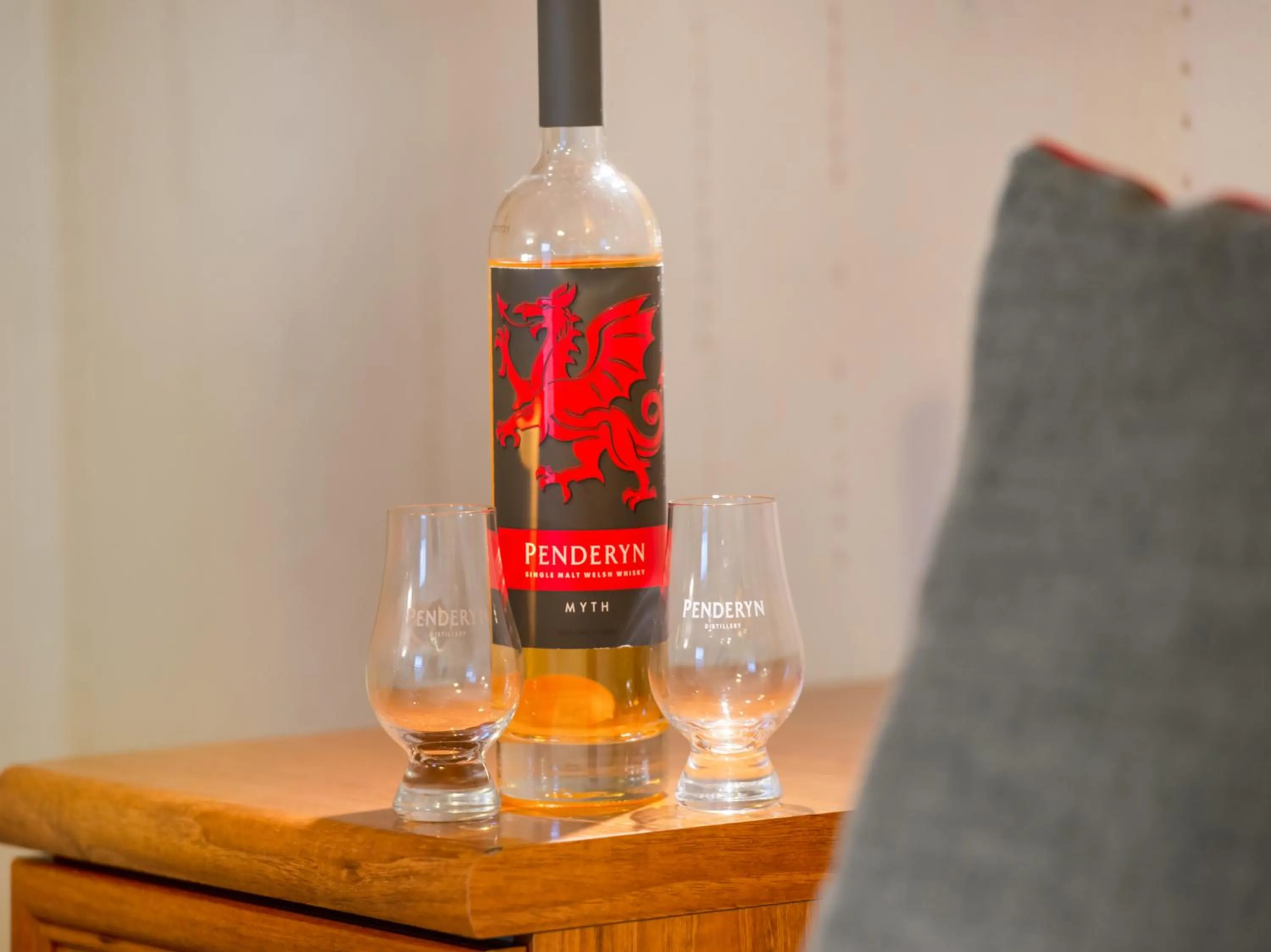 Drinks in Padarn Hotel