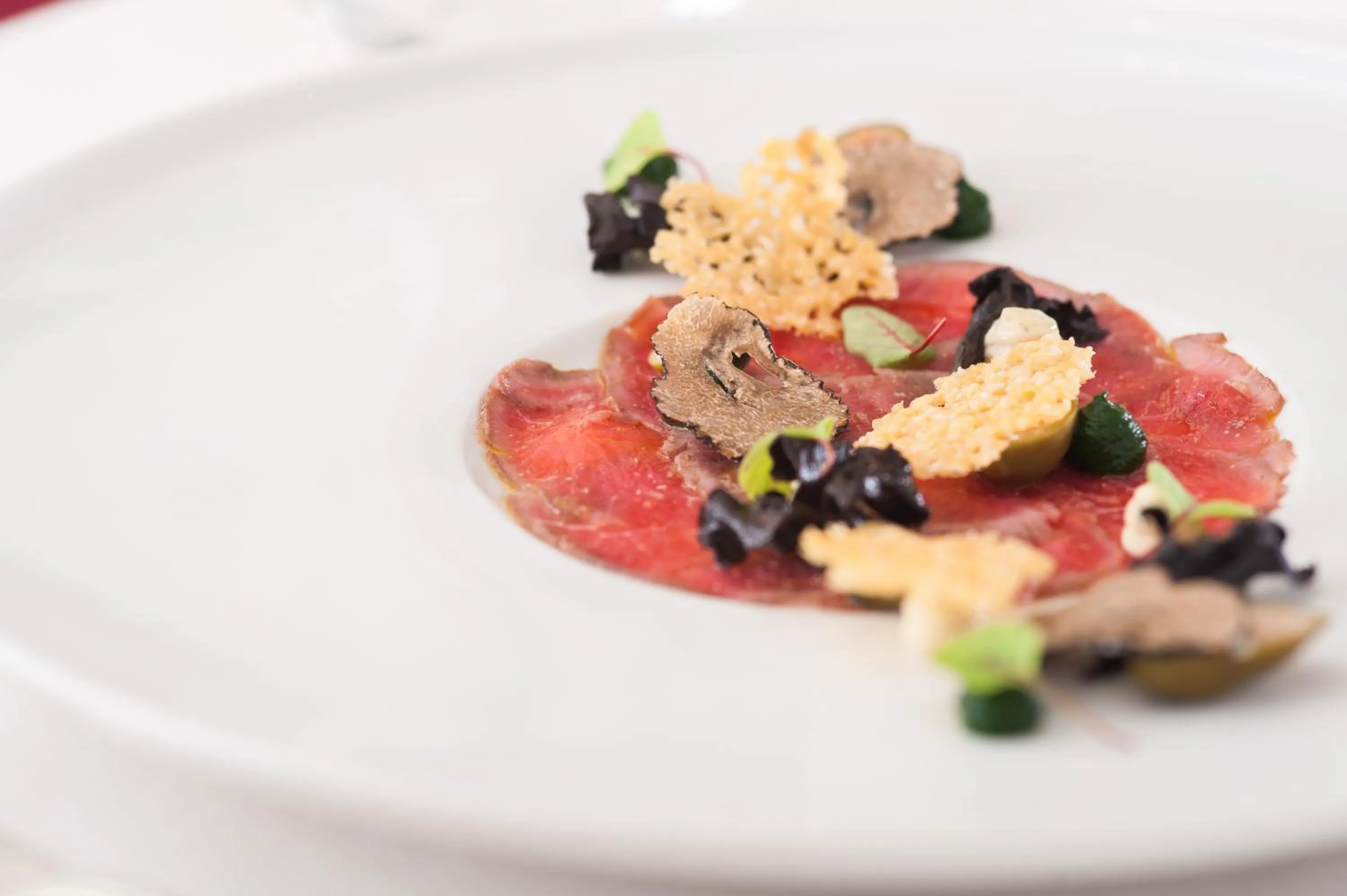 Food and drinks in Summer Lodge Country House Hotel