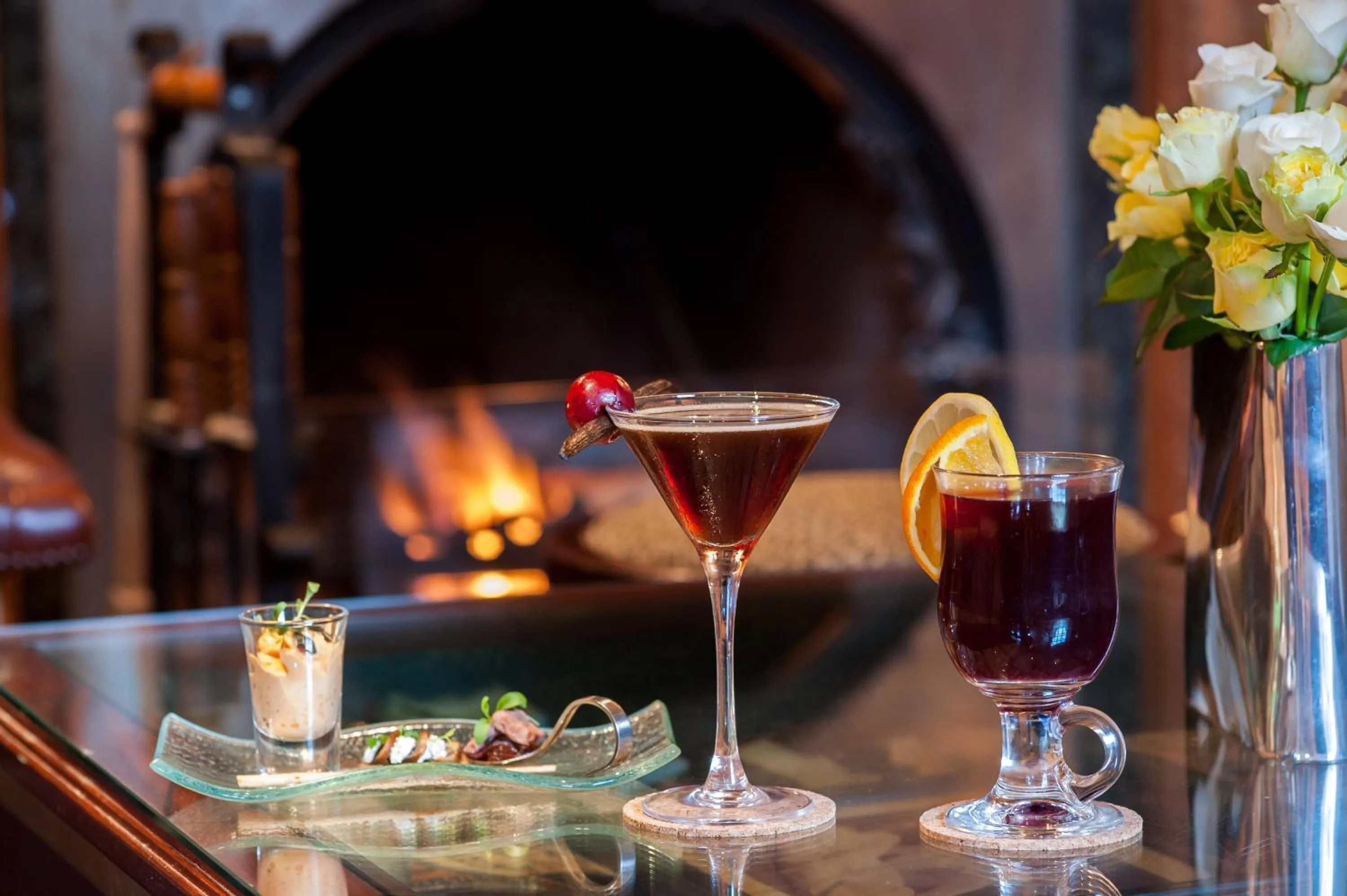 Food and drinks in Summer Lodge Country House Hotel