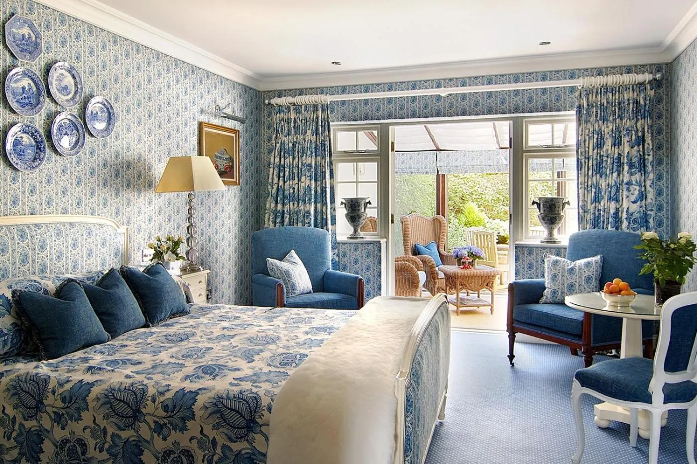 Bedroom, Bed in Summer Lodge Country House Hotel