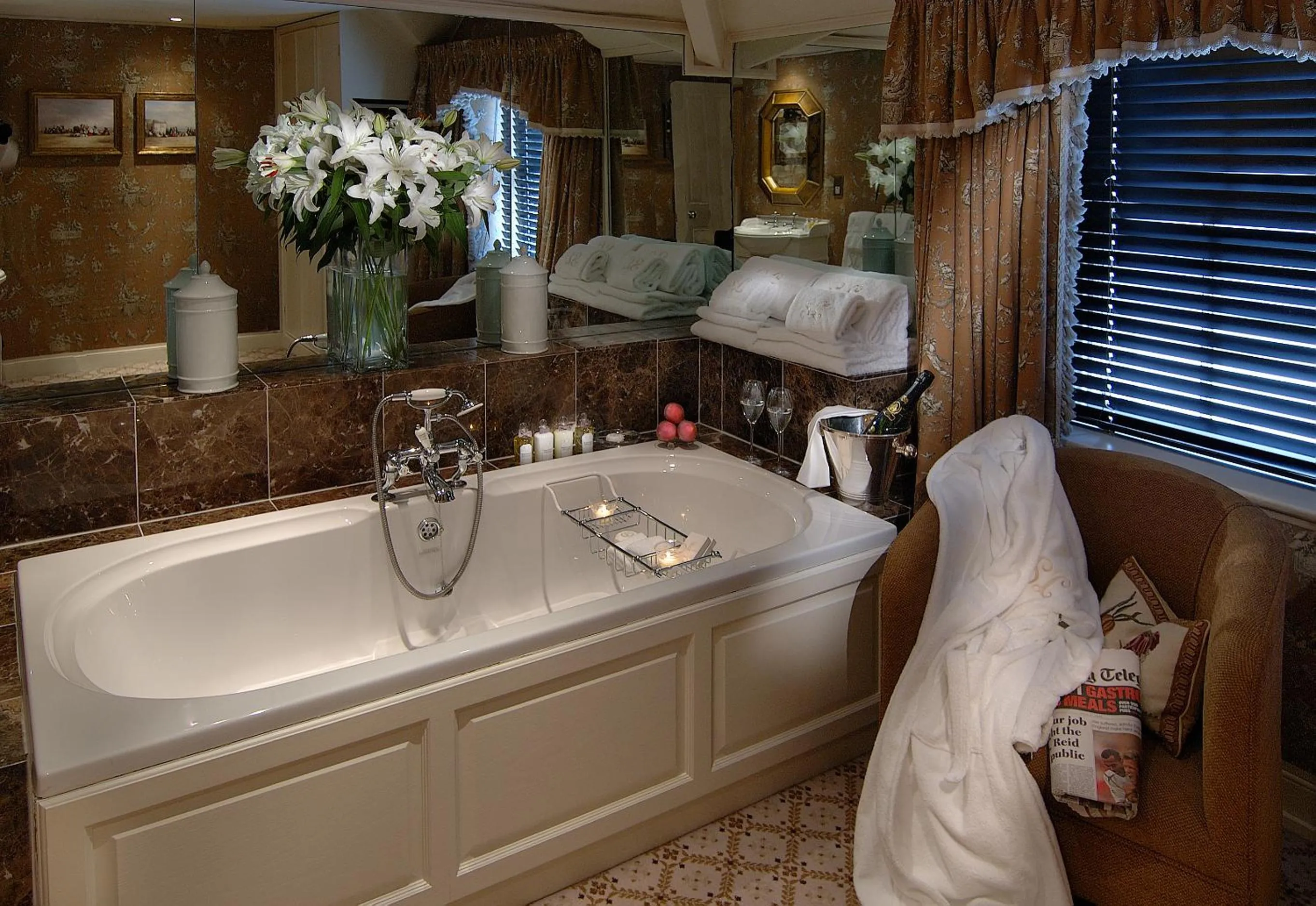 Bathroom in Summer Lodge Country House Hotel