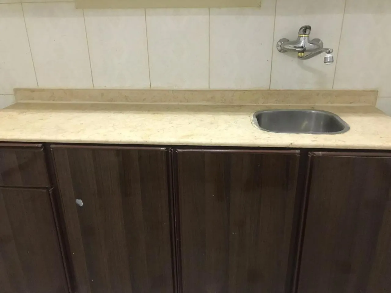 Al Makan Al Mosafer 116 Hotel by Al Azmy