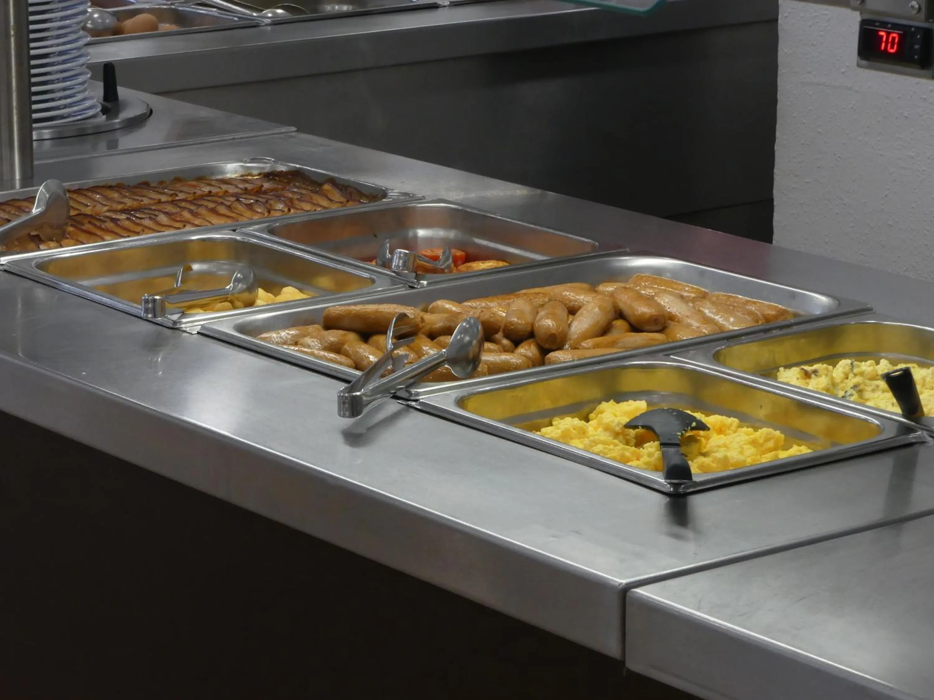 Food and drinks in Albatros Family