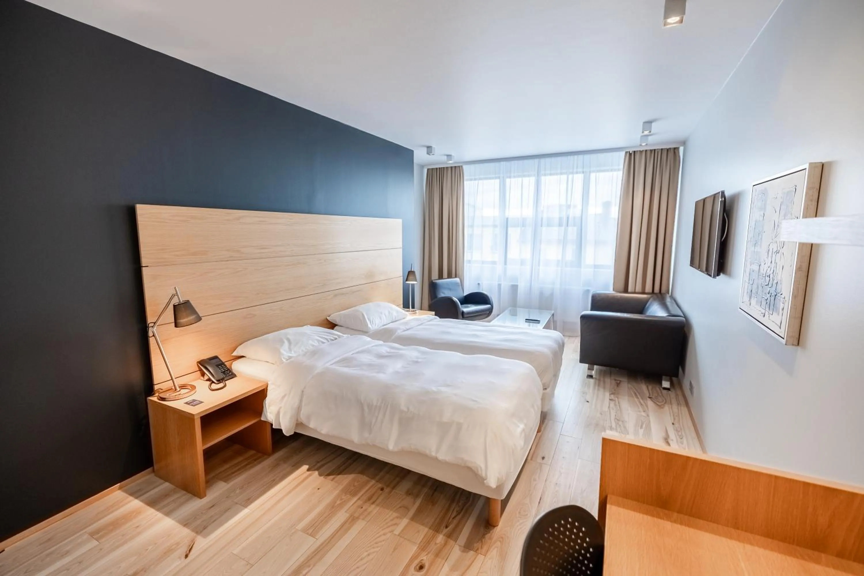 Photo of the whole room, Bed in Park Inn by Radisson Reykjavik Keflavík Airport