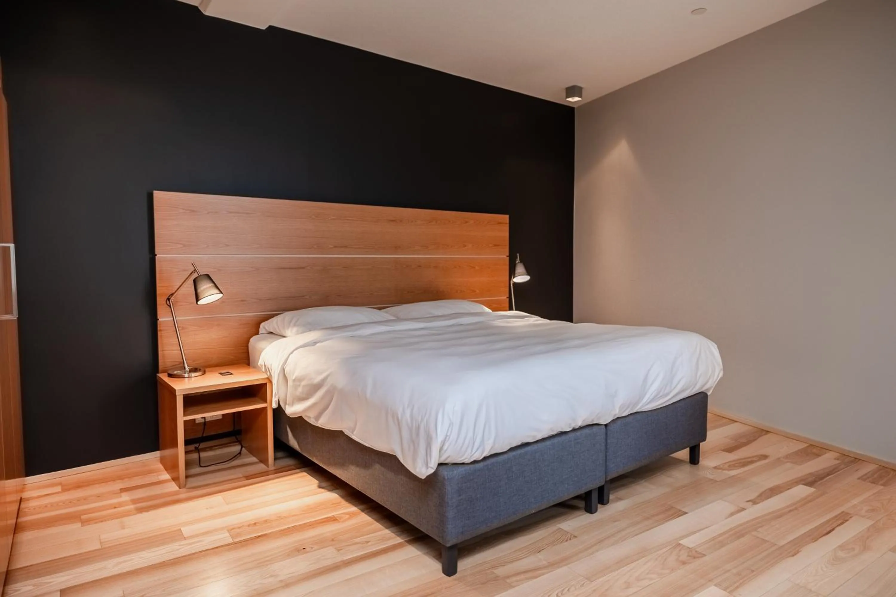 Bed in Park Inn by Radisson Reykjavik Keflavík Airport