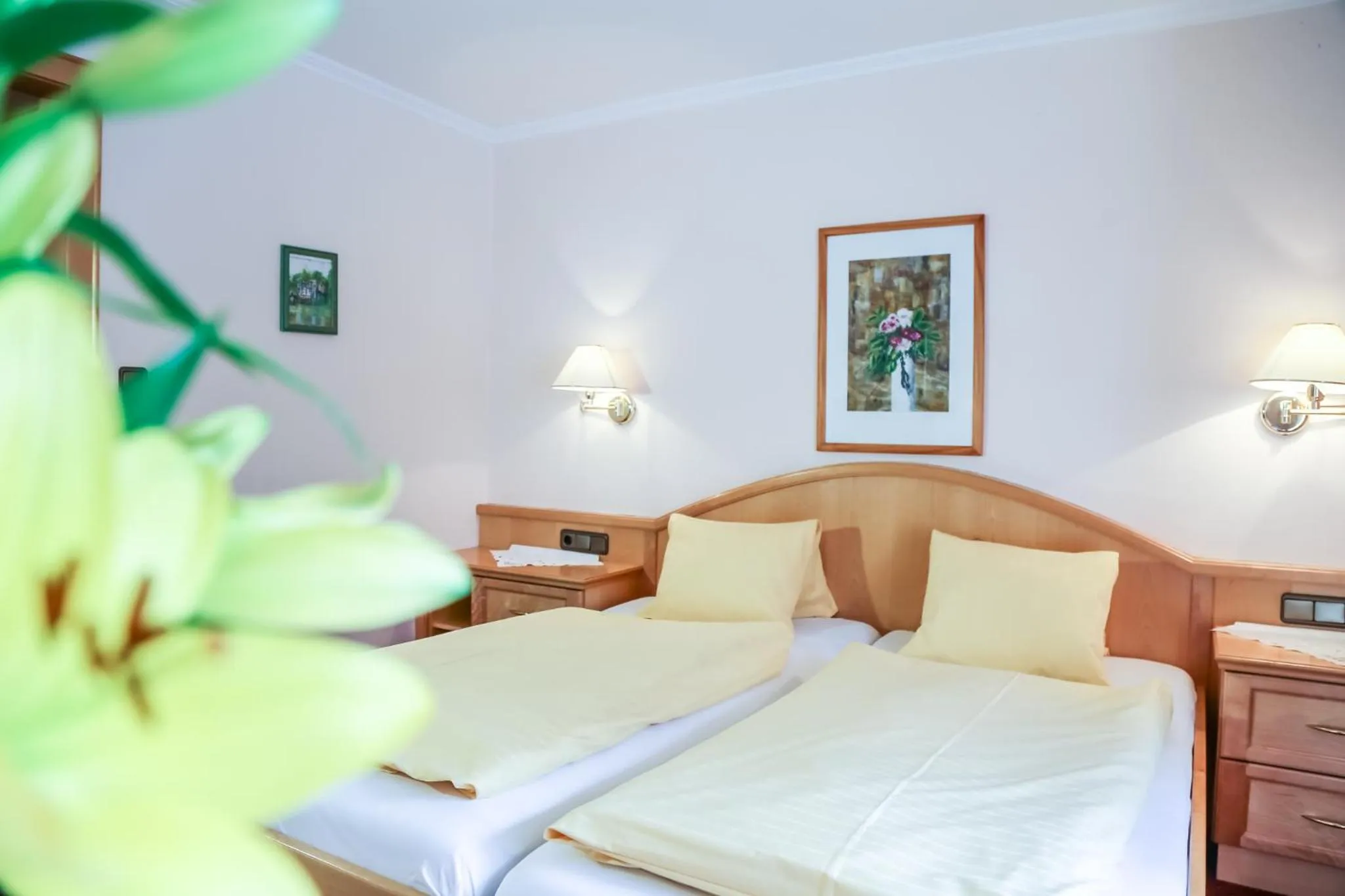 Photo of the whole room, Bed in Gasthof Simmerlwirt