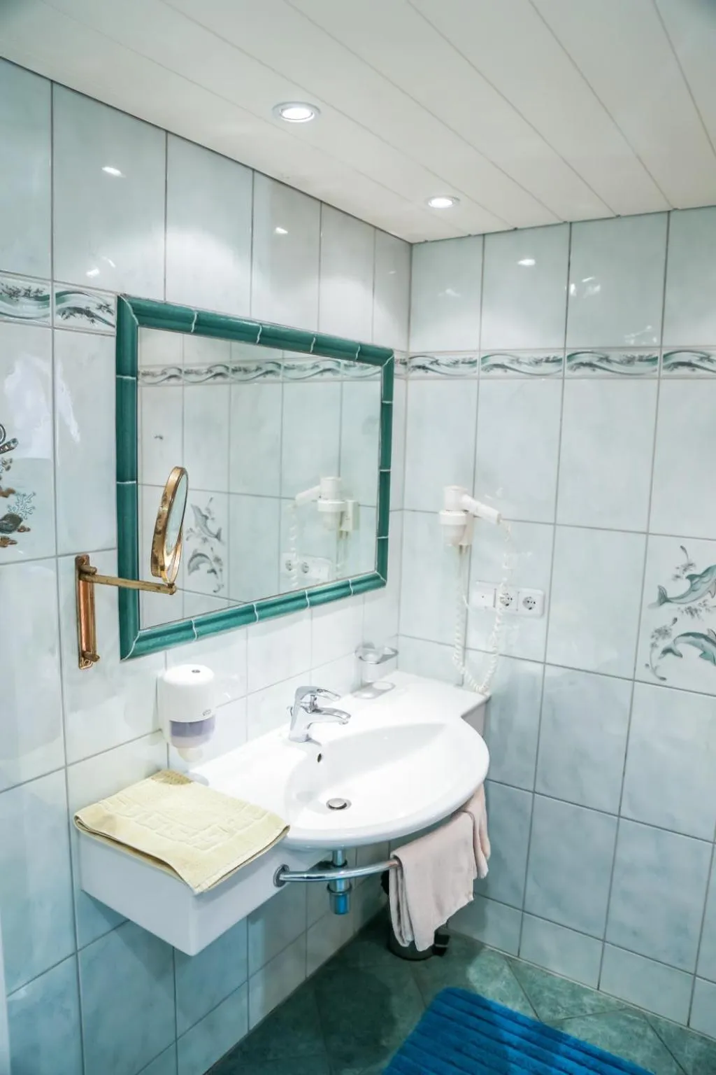 Bathroom in Gasthof Simmerlwirt