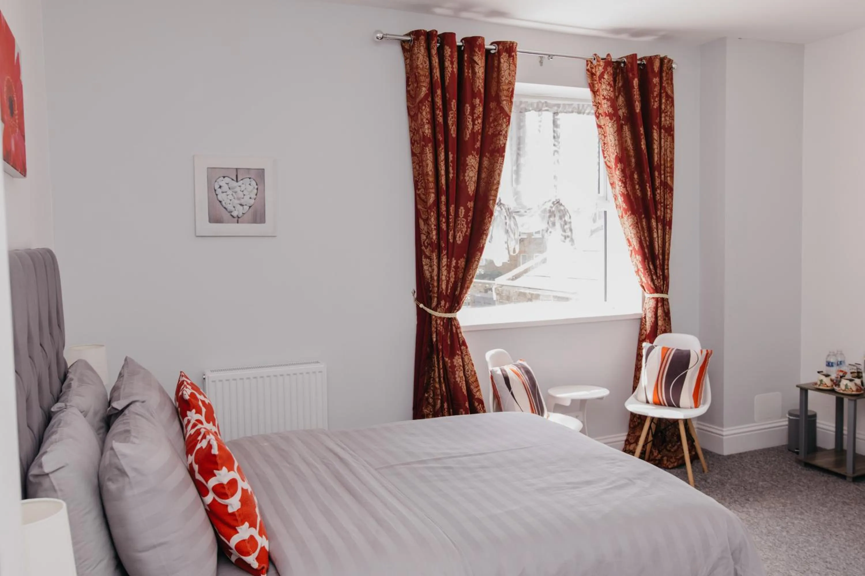 Bed in Sherwood Hotel