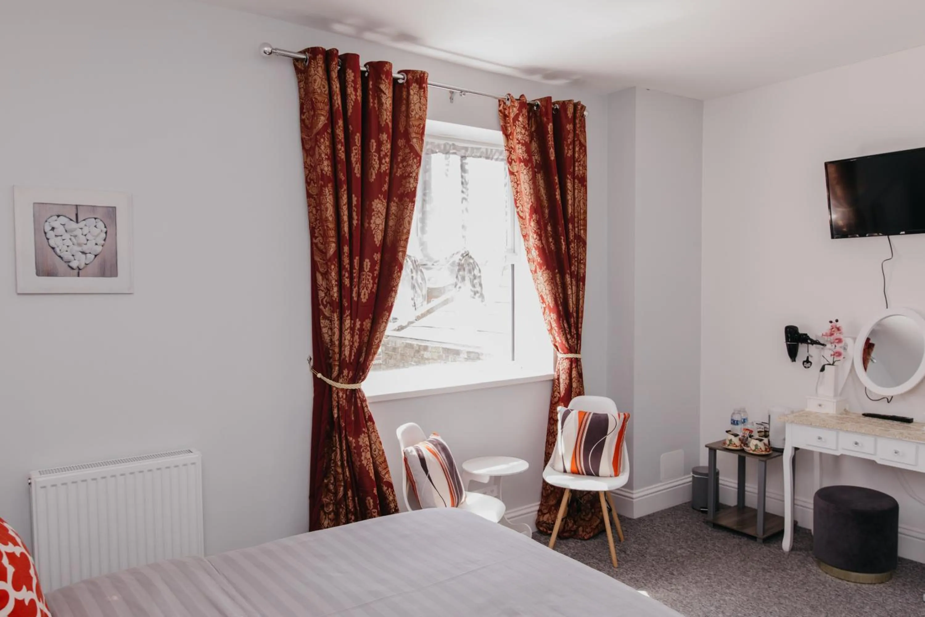 Bed in Sherwood Hotel