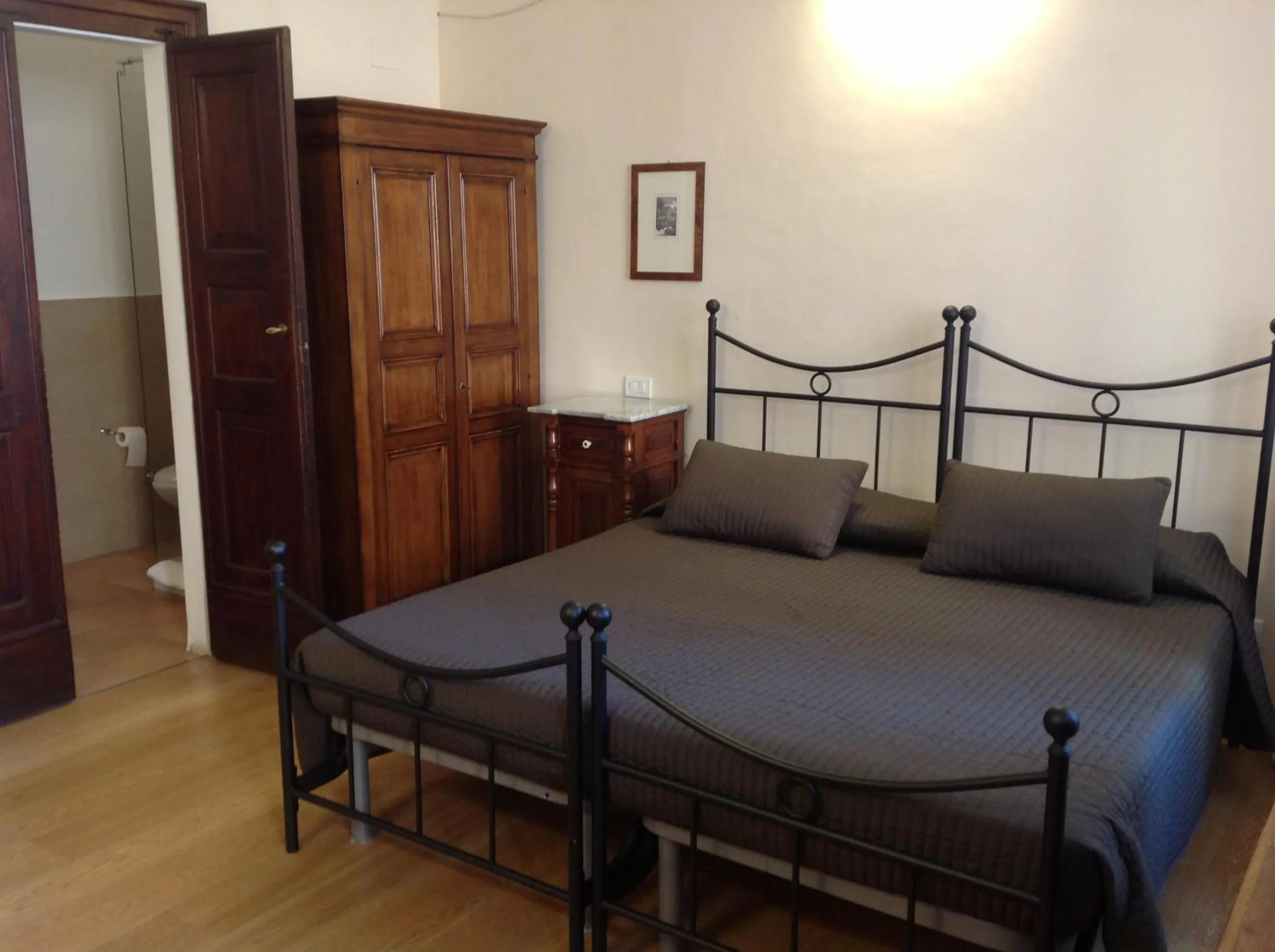 Bed in San Francesco Bedrooms