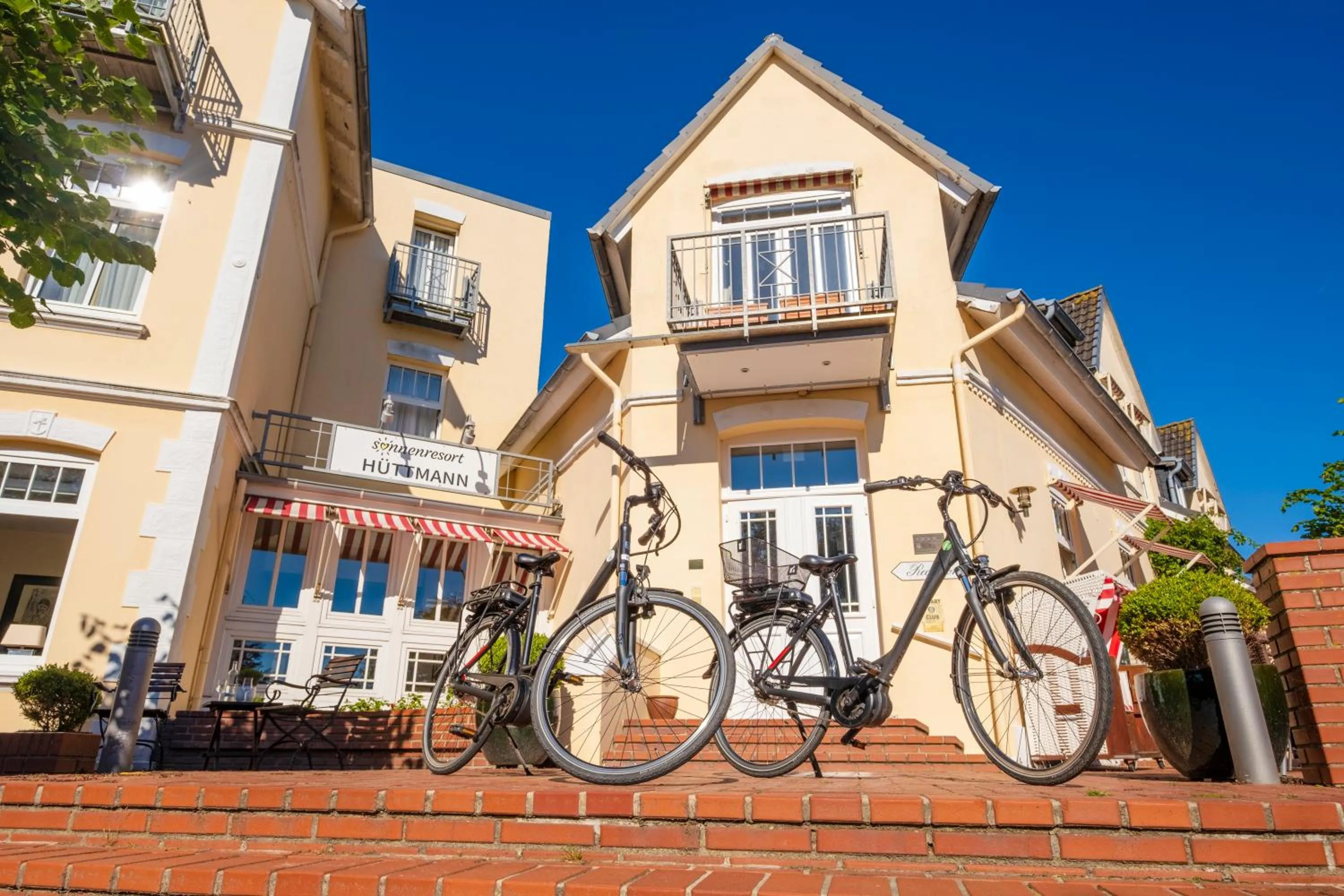 Property building in Hotel Hüttmann