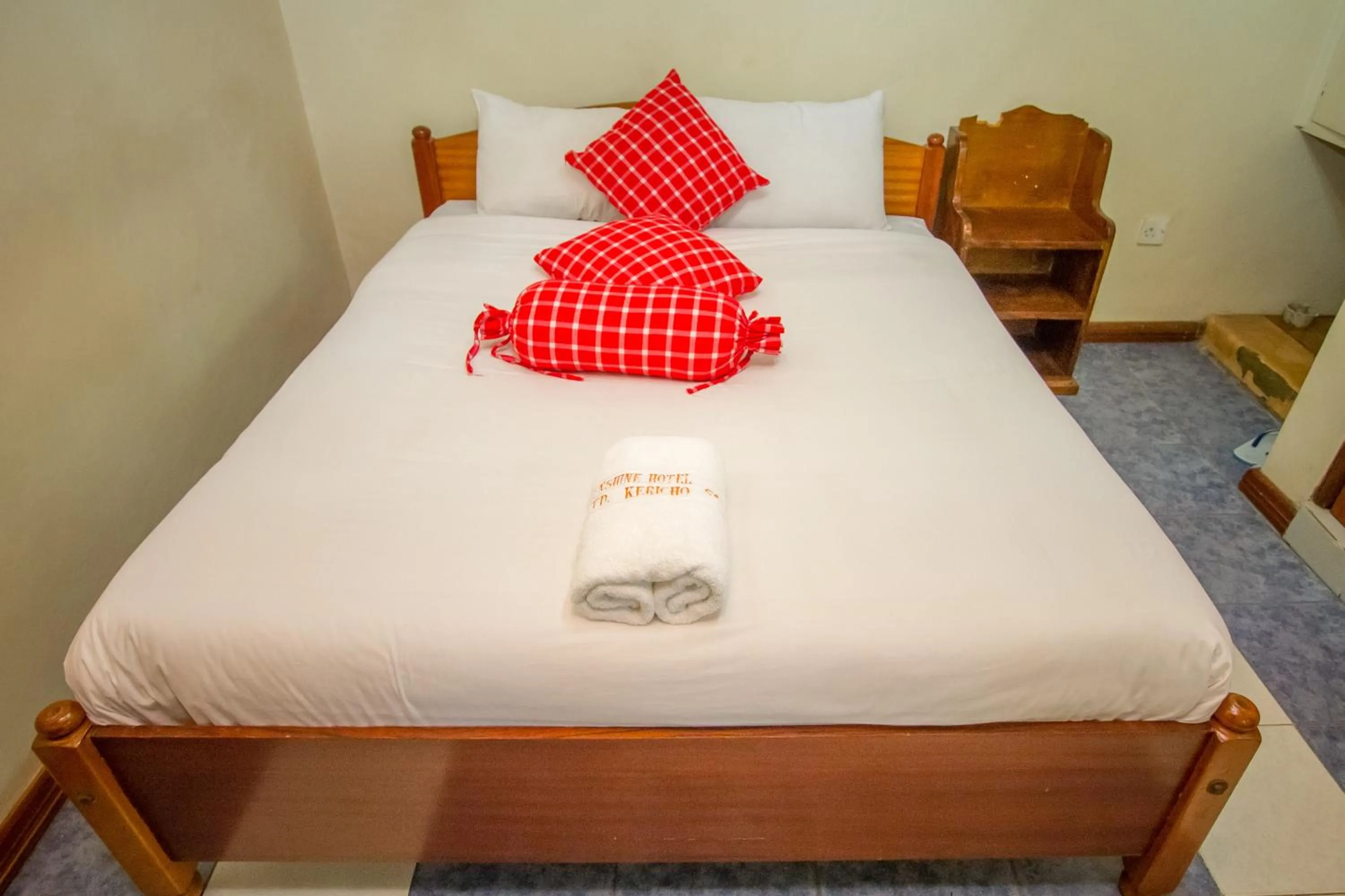 Bedroom in Sunshine Hotel Tengecha