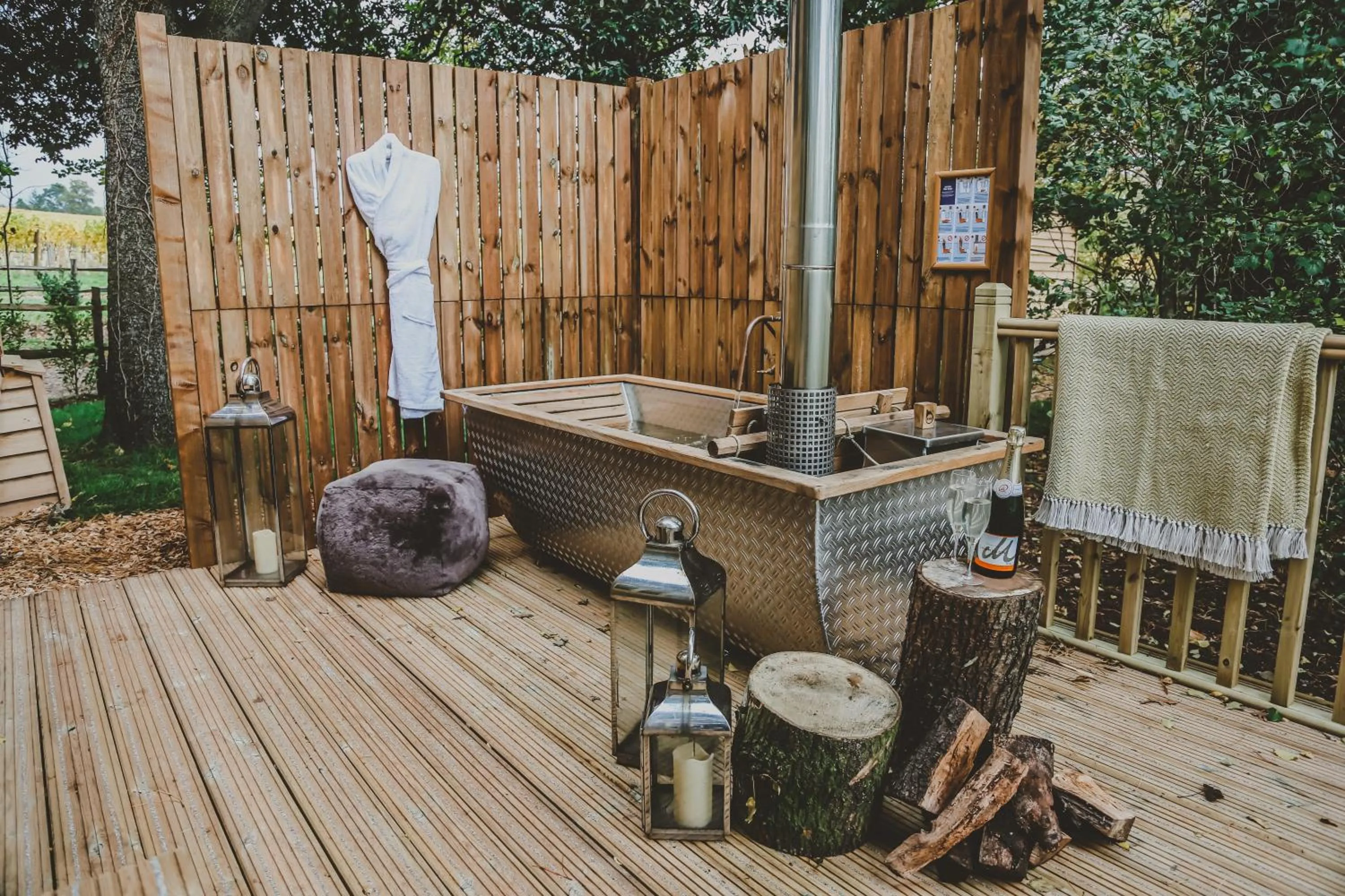 Hot Tub in Lympstone Manor Hotel Restaurant & Vineyard - Relais & Chateaux