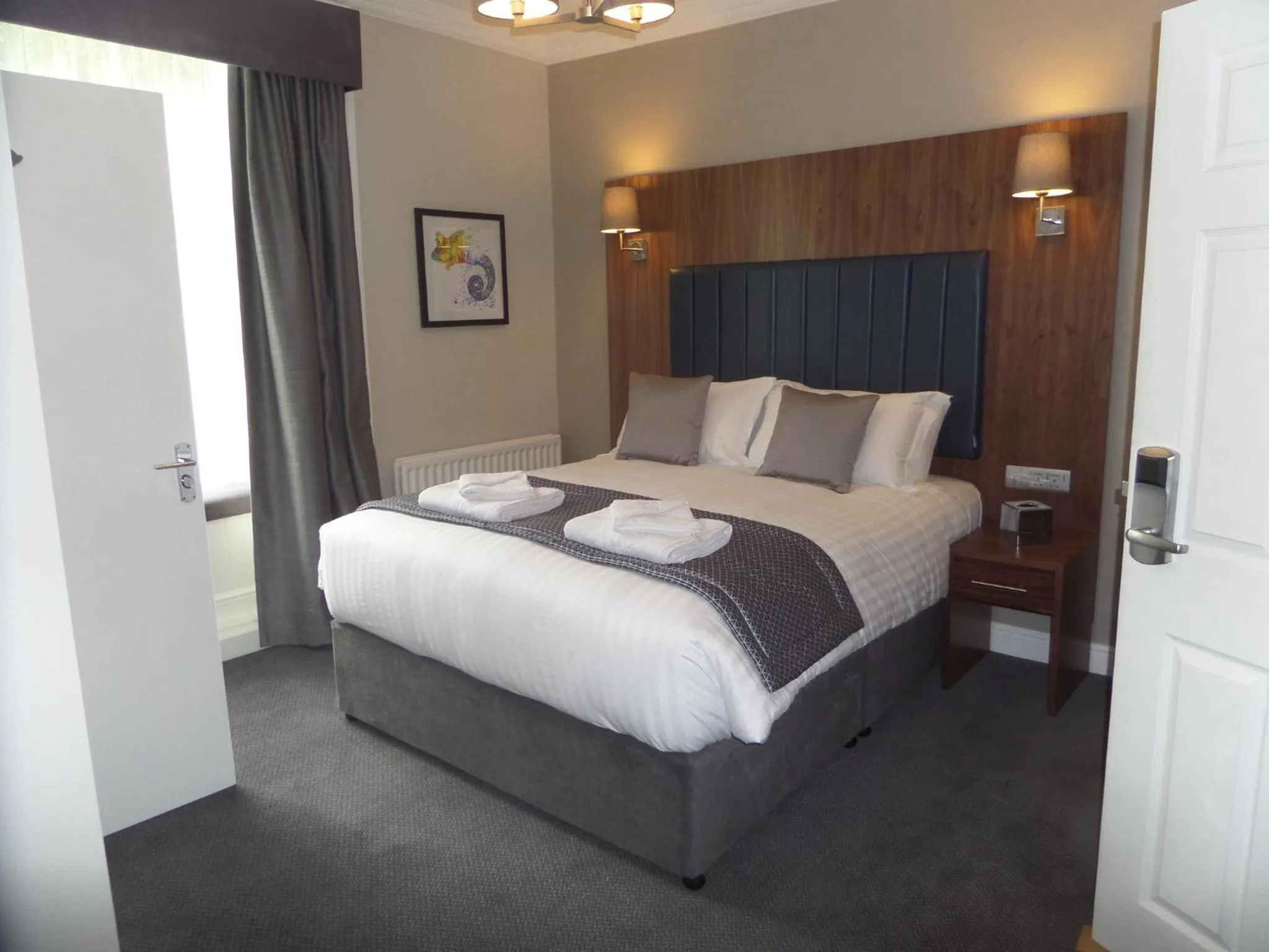 Day, Bed in The Croft Hotel