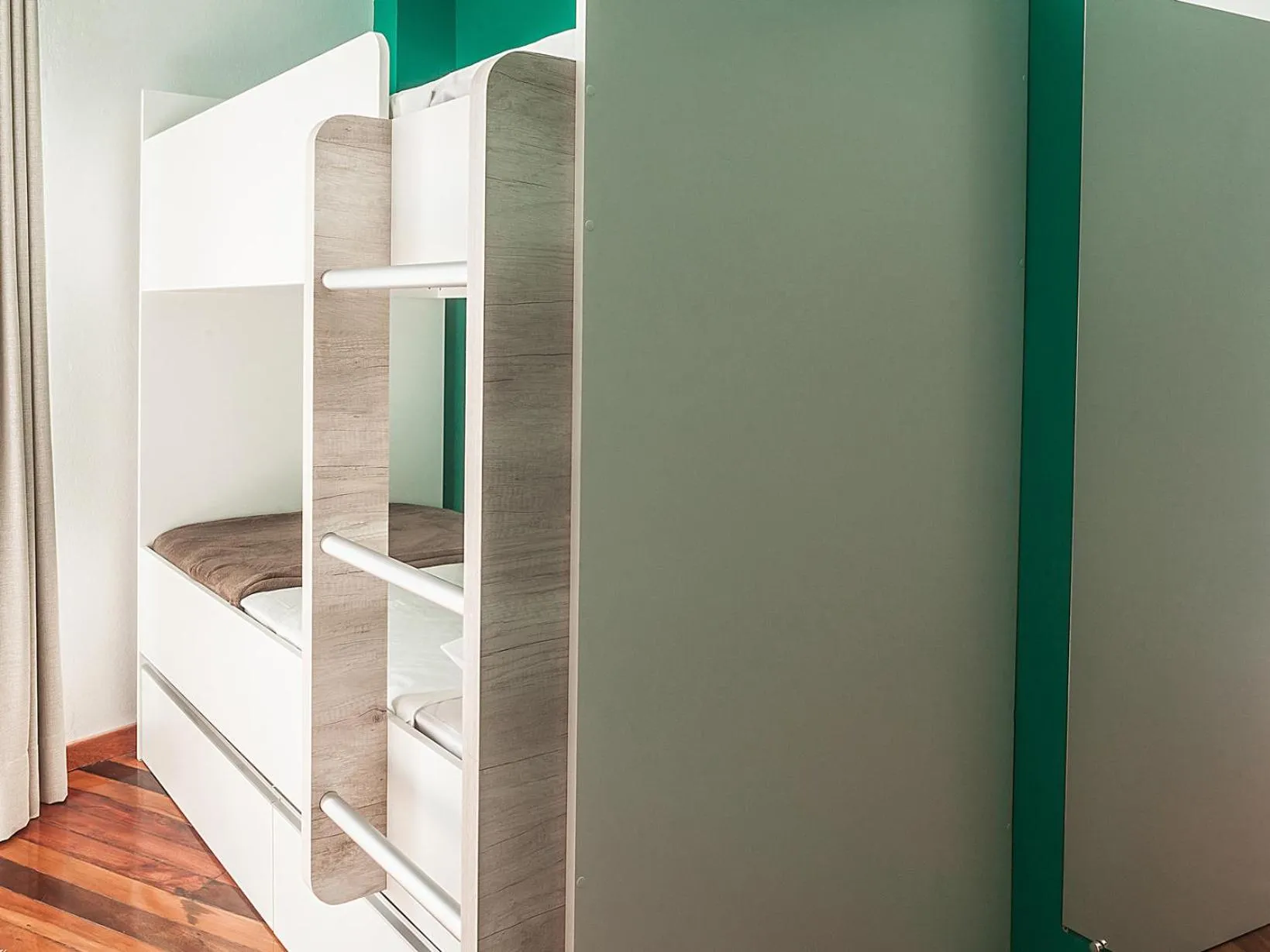 Decorative detail in The Bridge Hostel Florianópolis