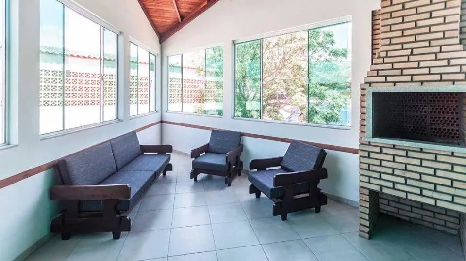 Restaurant/places to eat in The Bridge Hostel Florianópolis