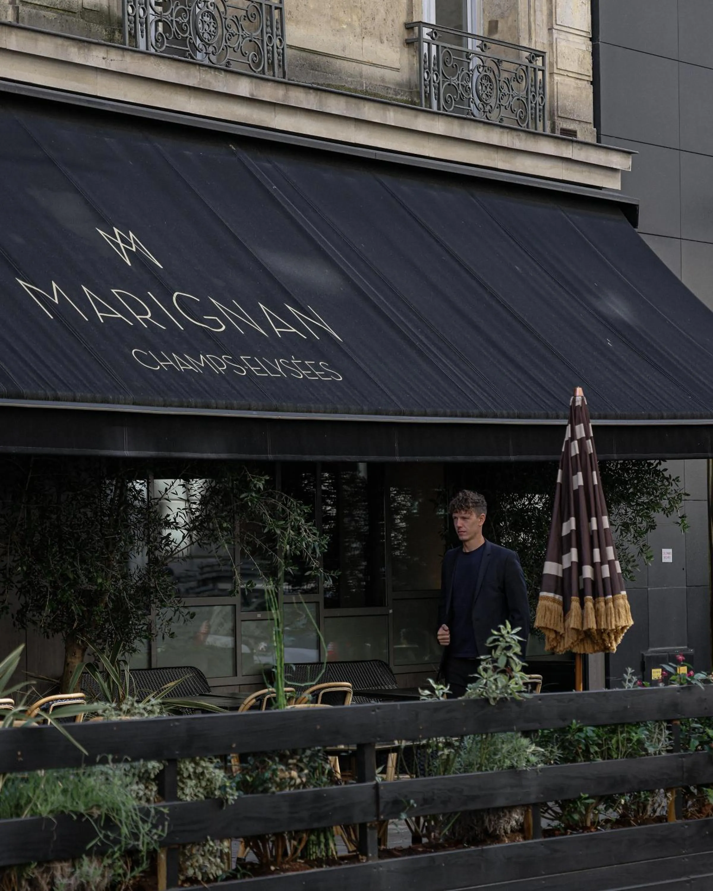 Balcony/Terrace in Hotel Marignan Champs-Elysées
