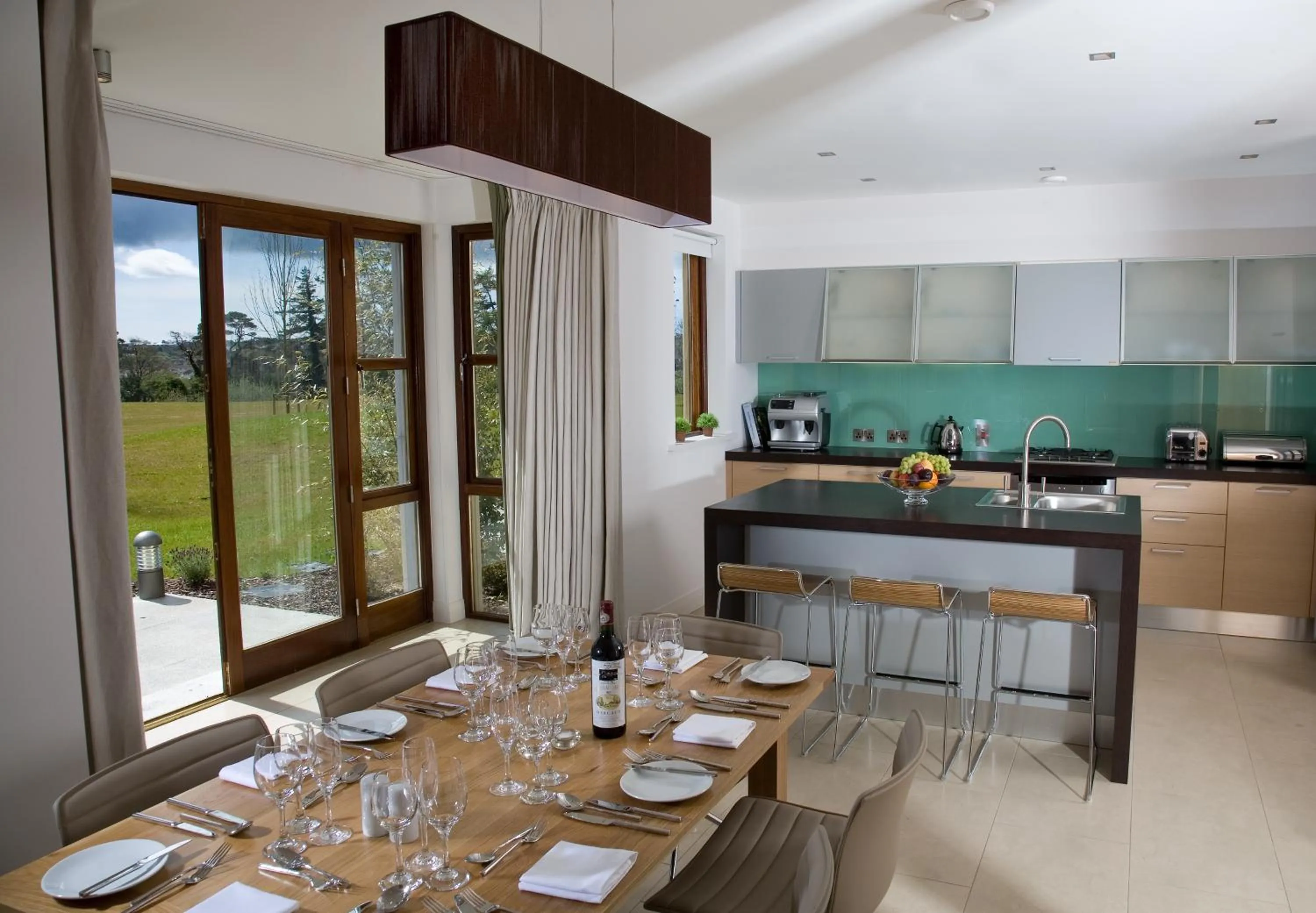 Kitchen or kitchenette in Waterford Castle Hotel Lodges