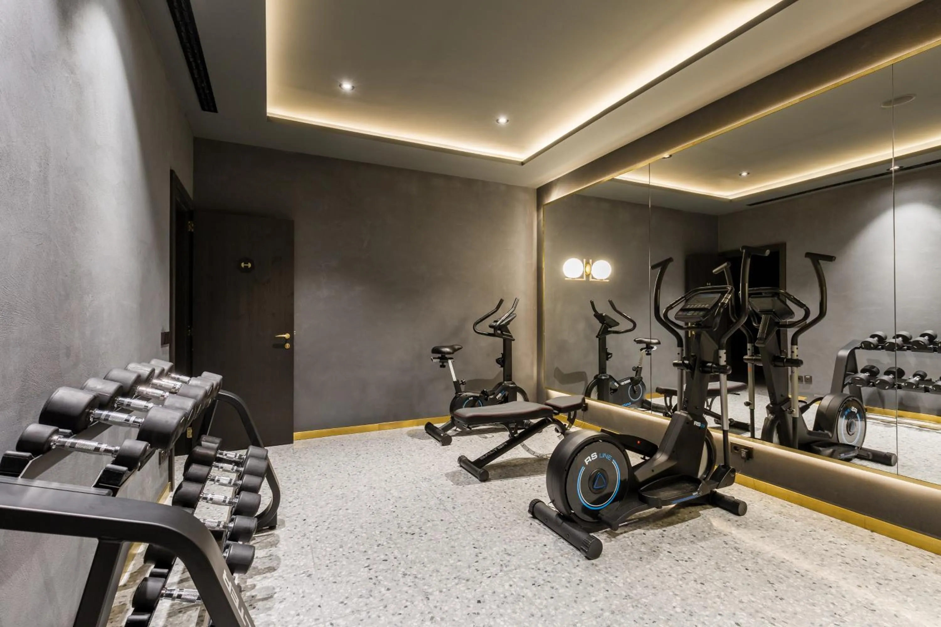 Fitness centre/facilities in Room Mate Collection Gerard, Barcelona