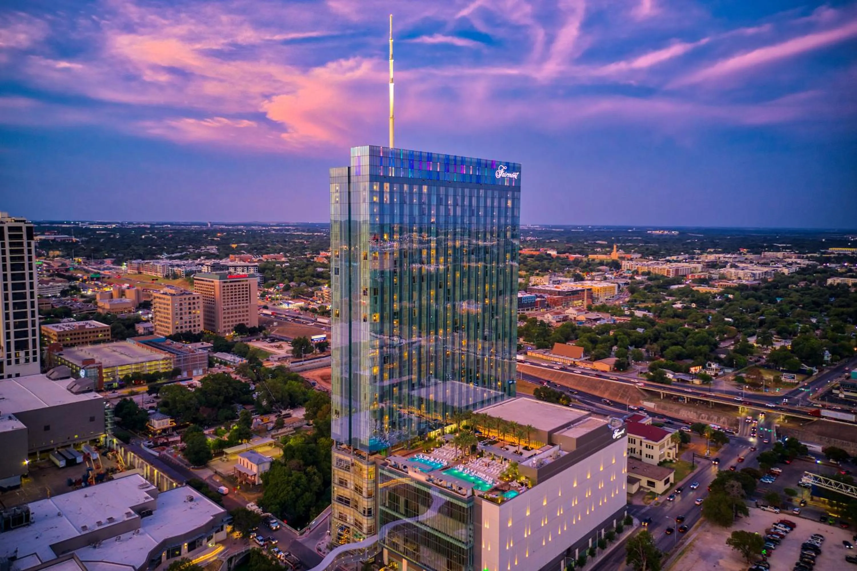 Property building in Fairmont Austin