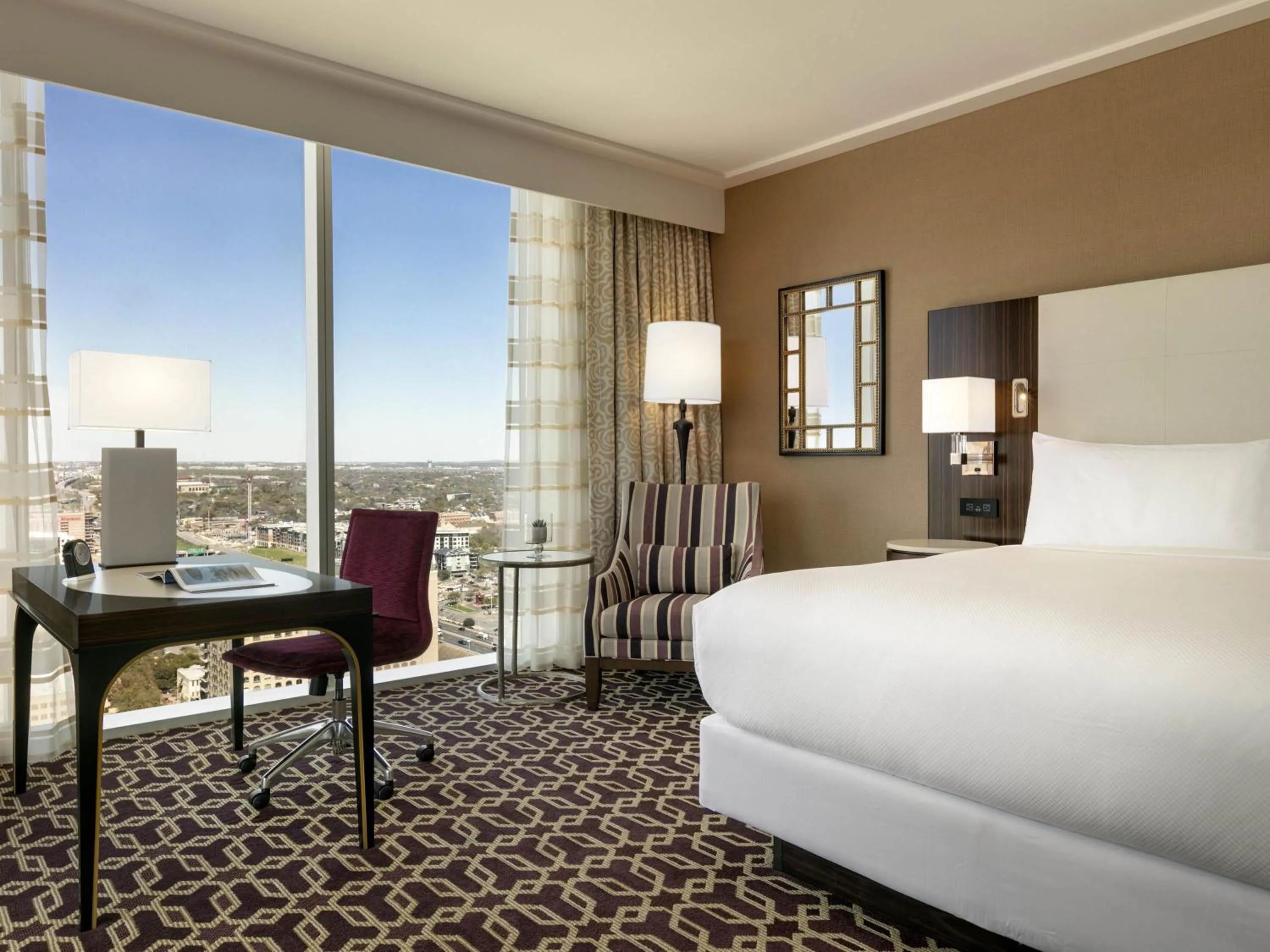 Bedroom, Bed in Fairmont Austin