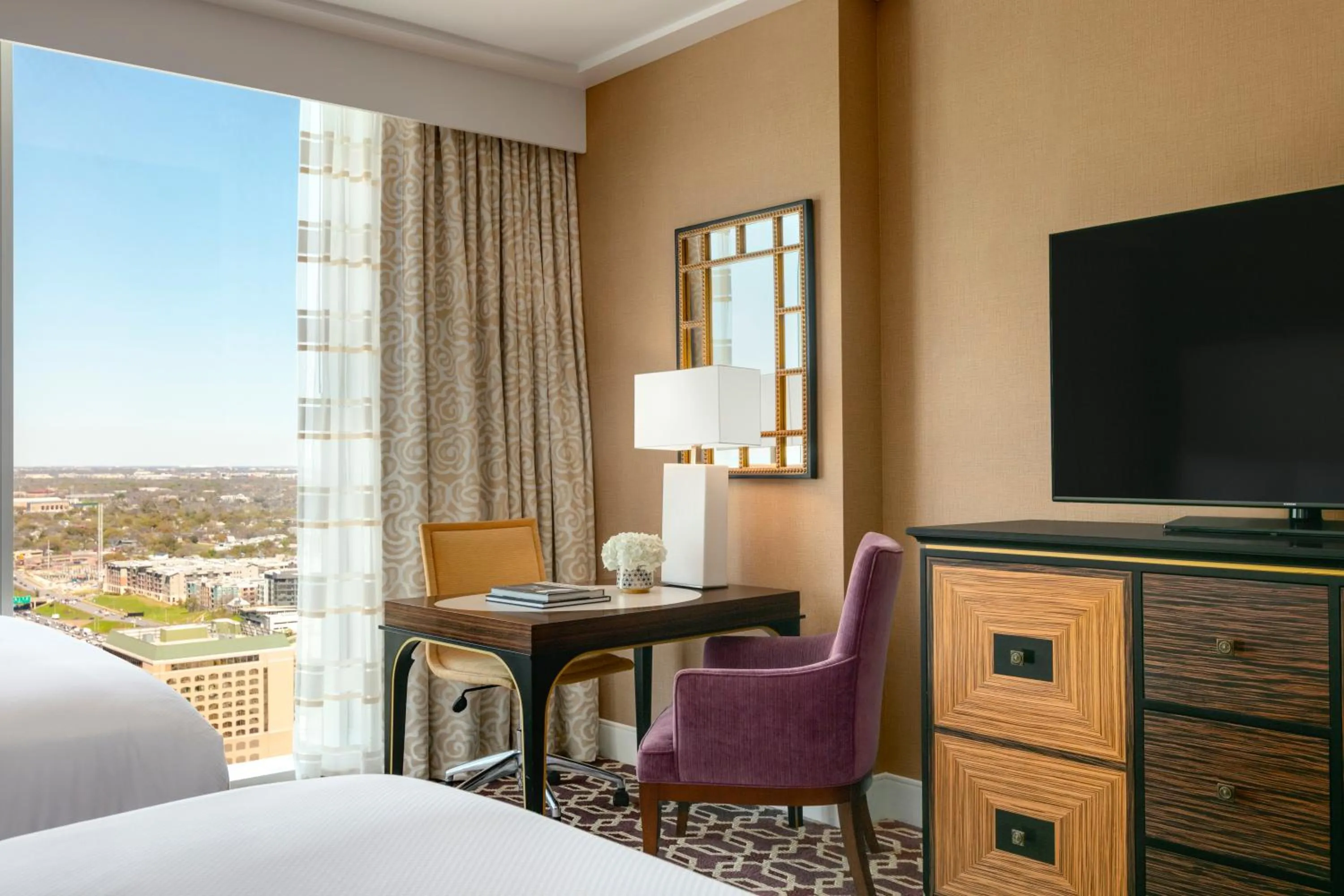 TV and multimedia, Bed in Fairmont Austin