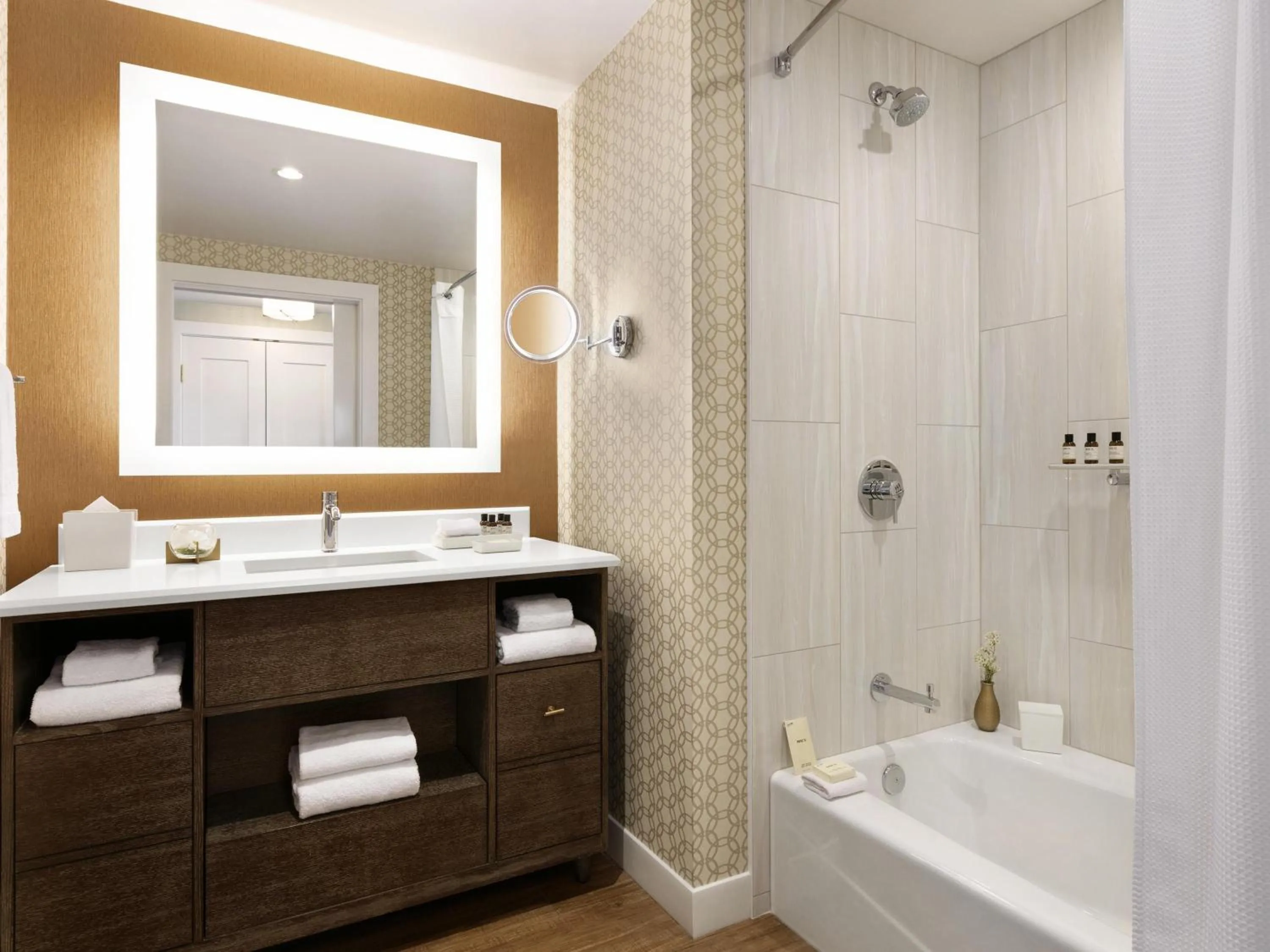 Photo of the whole room in Fairmont Austin