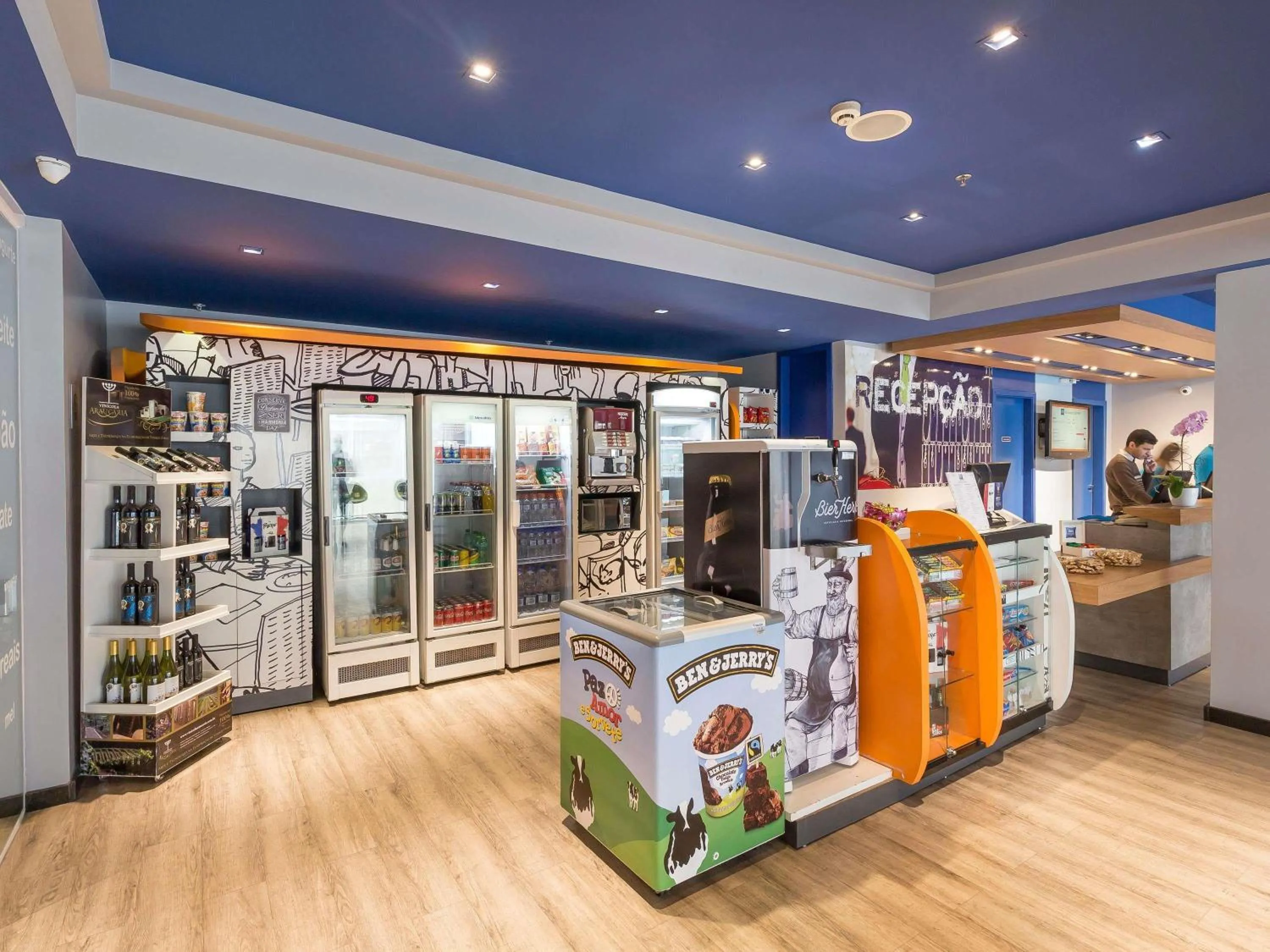 Property building in ibis budget Curitiba Centro