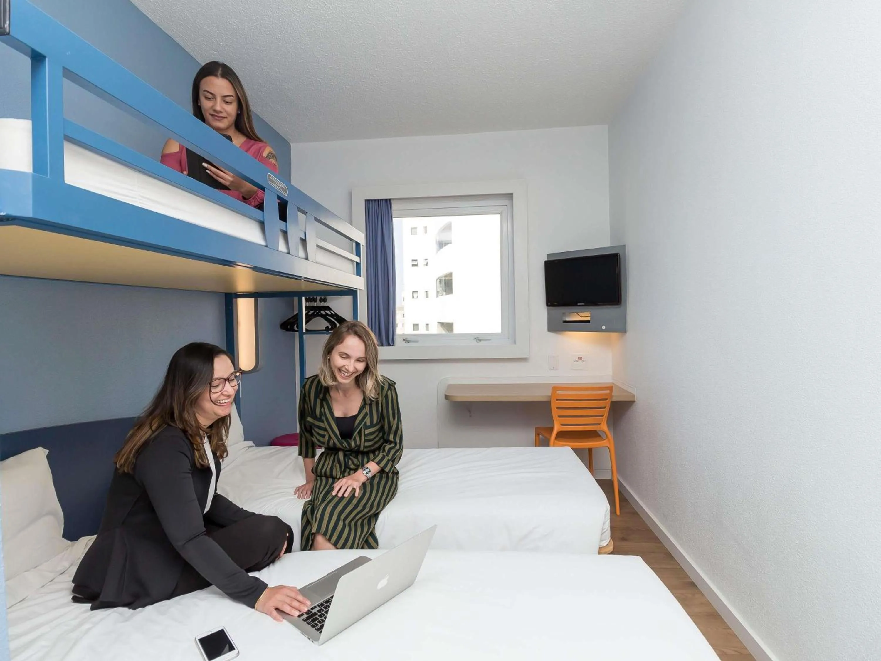 Bedroom, Bed in ibis budget Curitiba Centro