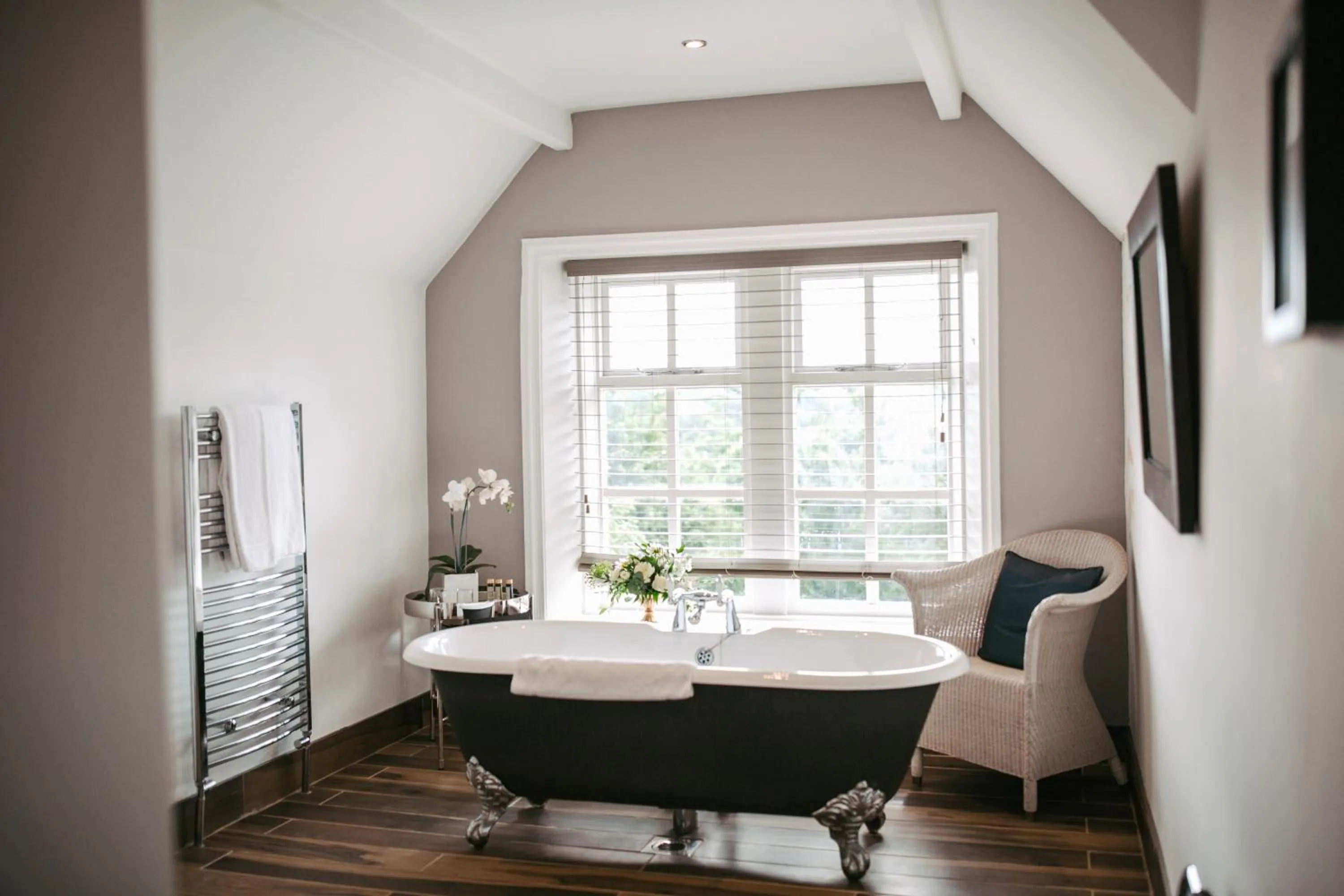 Bathroom in Woodlands Hotel