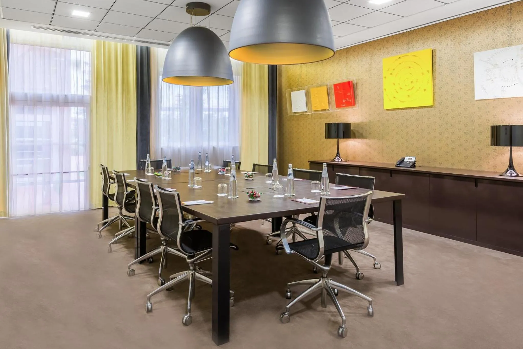 Meeting/conference room in Crowne Plaza Venice East by IHG
