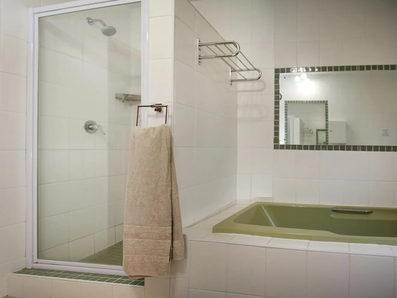 Bathroom in Coral Tree SelfCatering