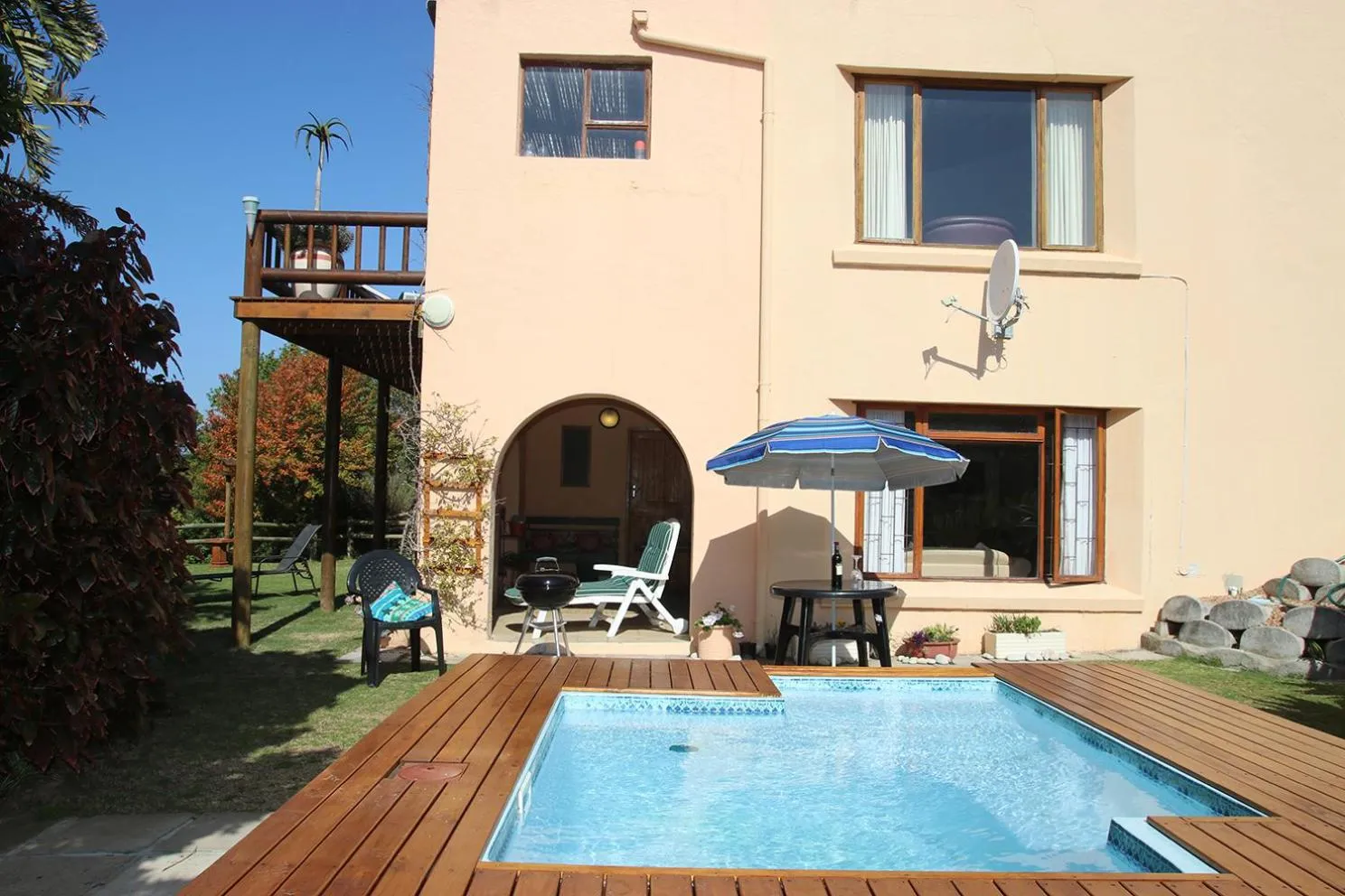 Coral Tree SelfCatering